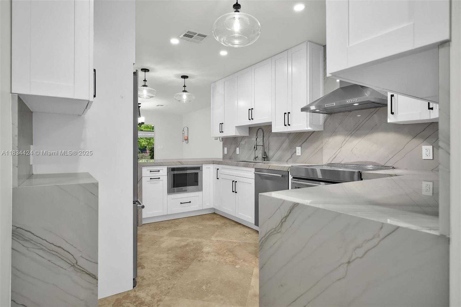Small Image of 6820 SOUTH WEST 86TH AVE, Miami Number 12
