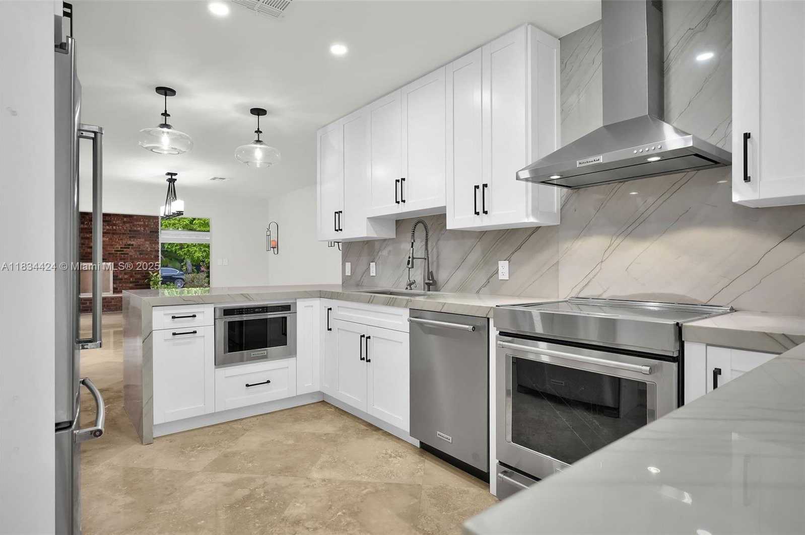 Small Image of 6820 SOUTH WEST 86TH AVE, Miami Number 13