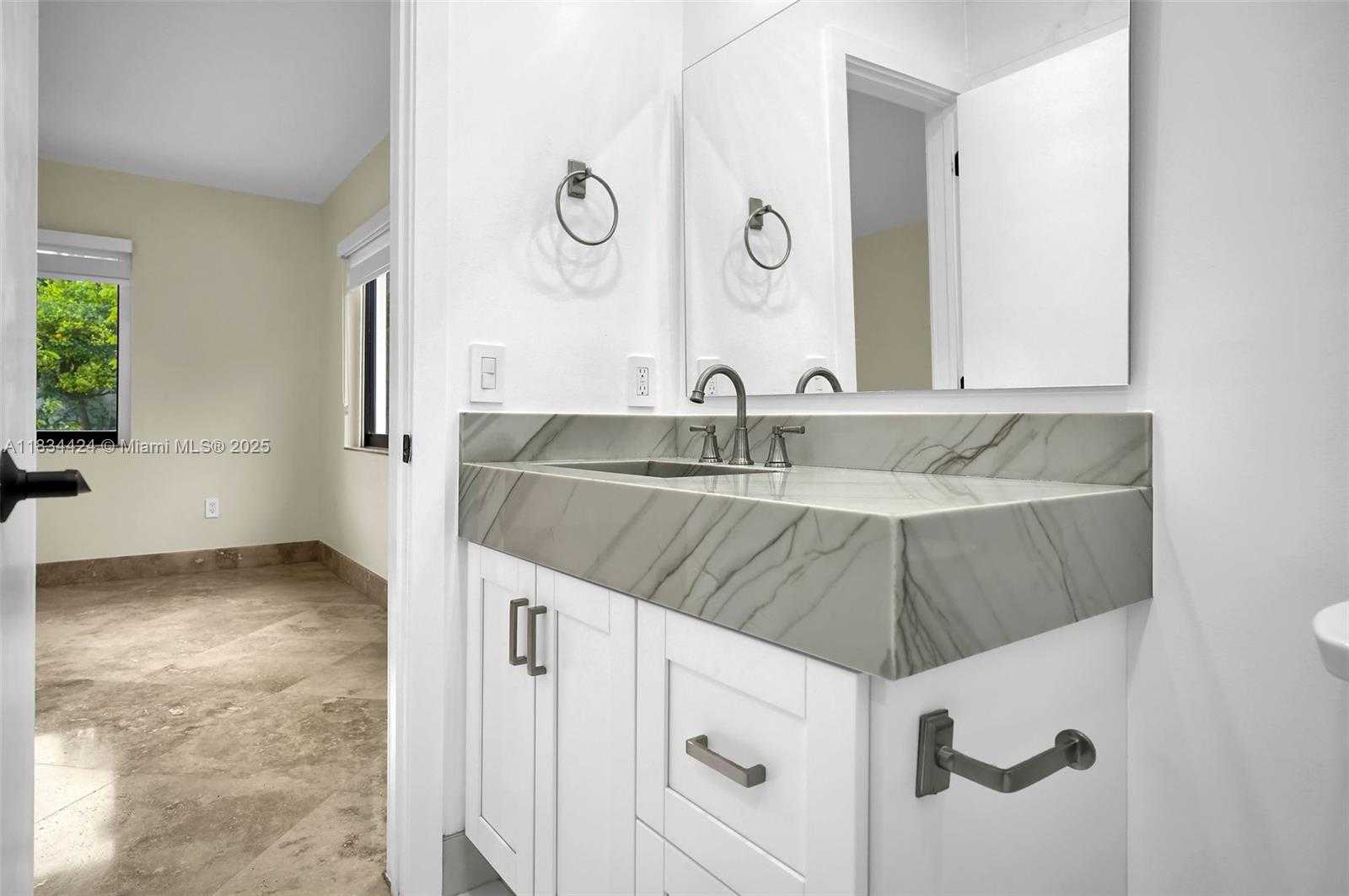 Small Image of 6820 SOUTH WEST 86TH AVE, Miami Number 16