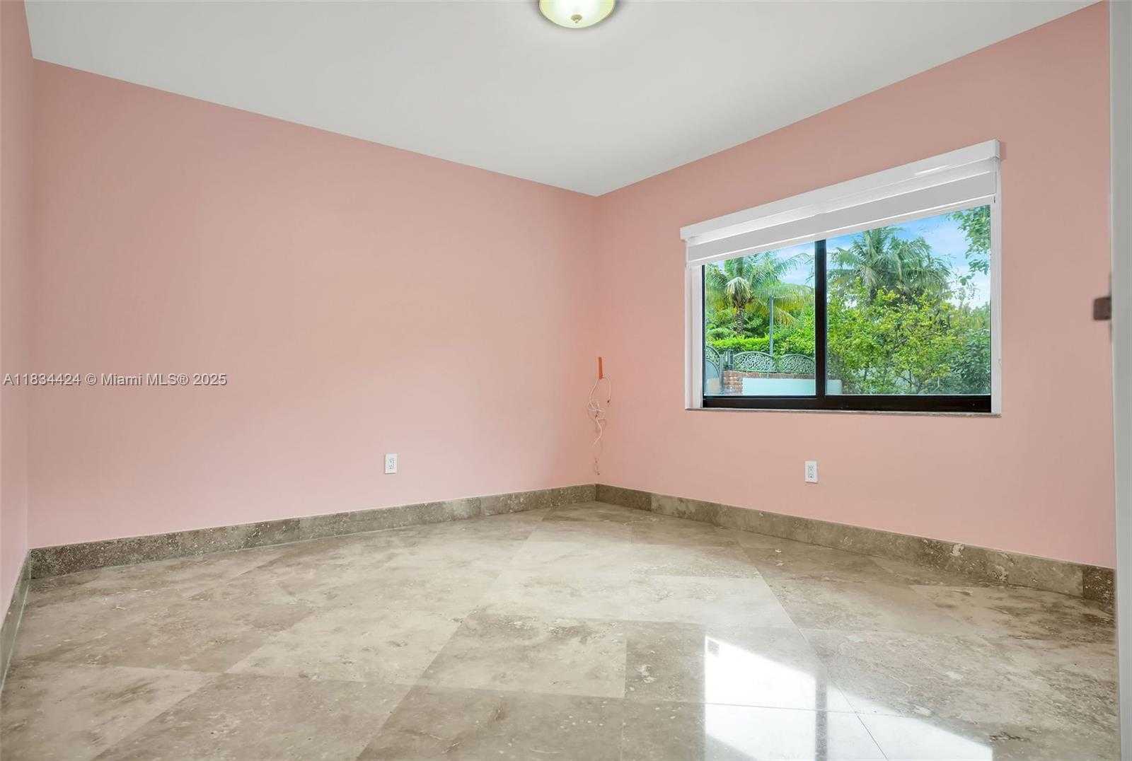 Small Image of 6820 SOUTH WEST 86TH AVE, Miami Number 21