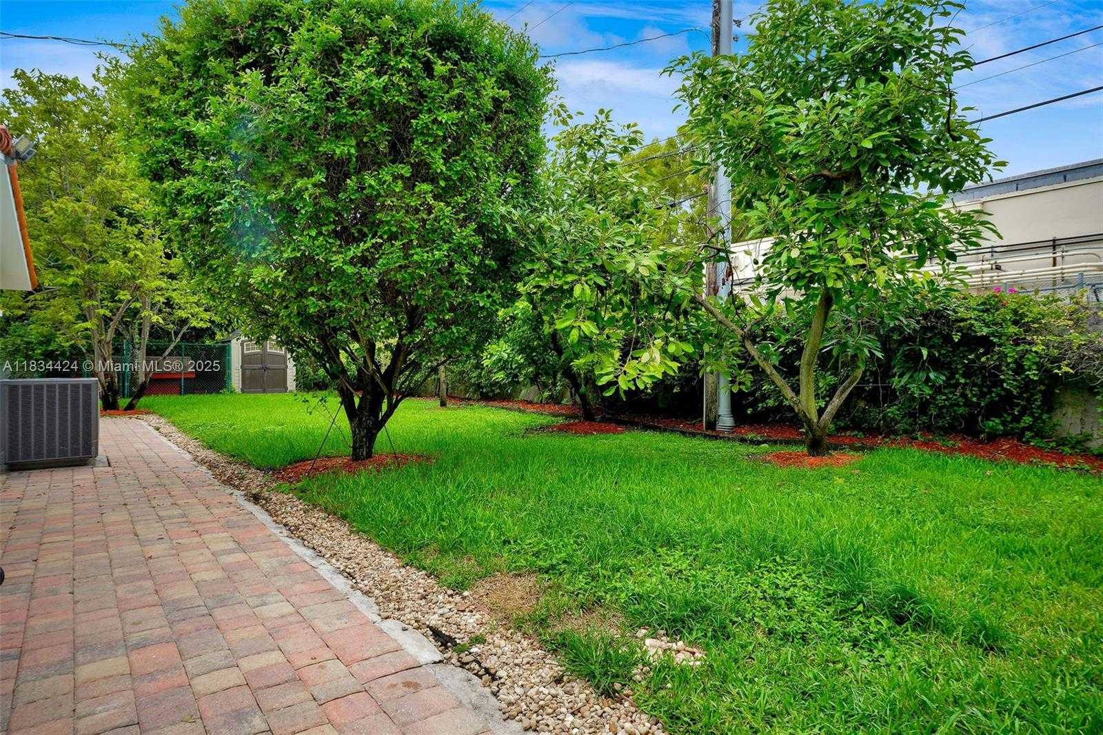 Small Image of 6820 SOUTH WEST 86TH AVE, Miami Number 24