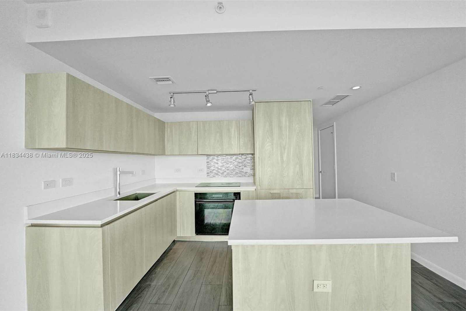 Small Image of 3131 NORTH EAST 7TH AVE #706, Miami Number 9