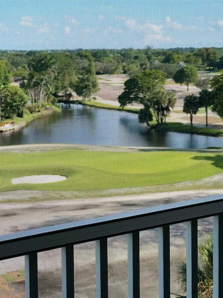 Small Image of 250 JACARANDA DR #806, Plantation Number 10