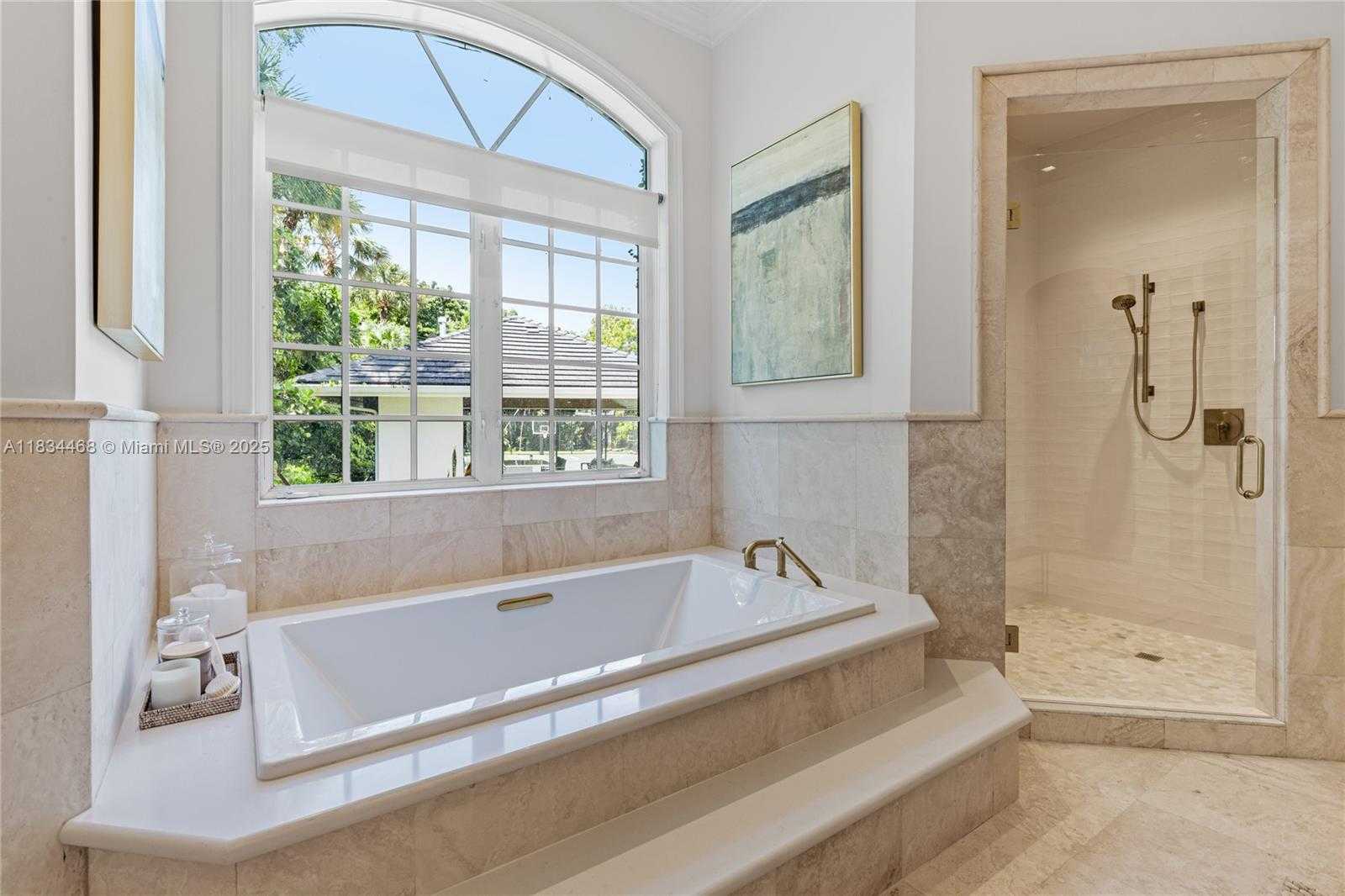Small Image of 11010 SOUTH WEST 69TH AVE, Pinecrest Number 18