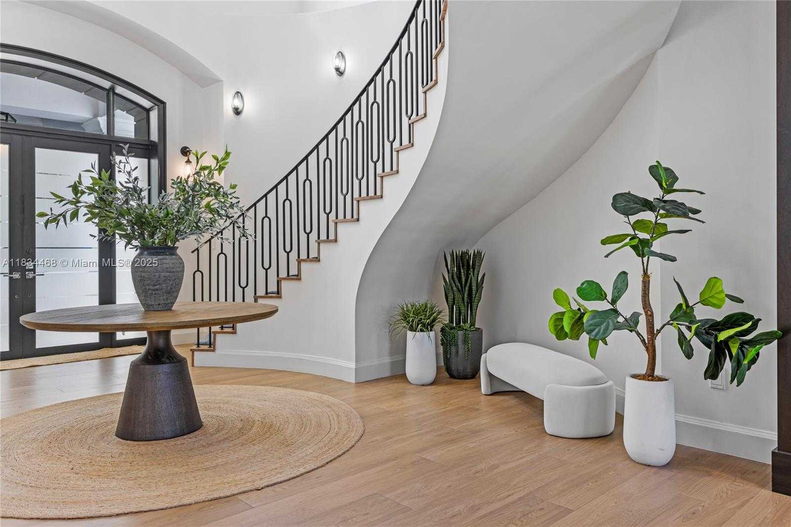 Small Image of 11010 SOUTH WEST 69TH AVE, Pinecrest Number 2
