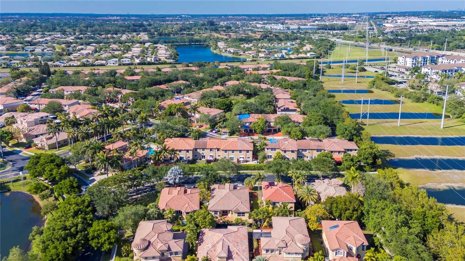 Small Image of 12744 SOUTH WEST 51ST CT, Miramar Number 31