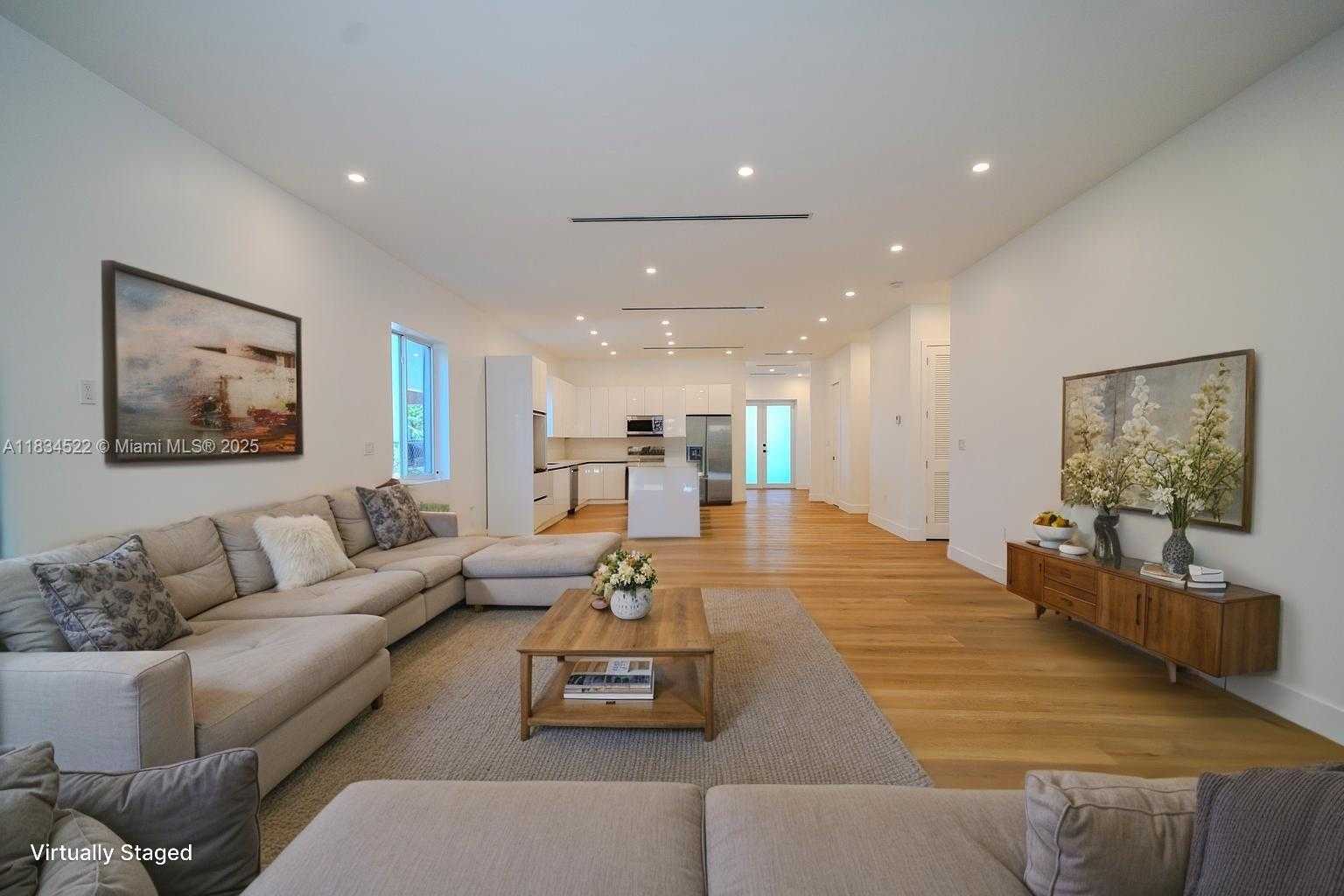 Small Image of 112 NORTH WEST 24TH CT, Miami Number 10