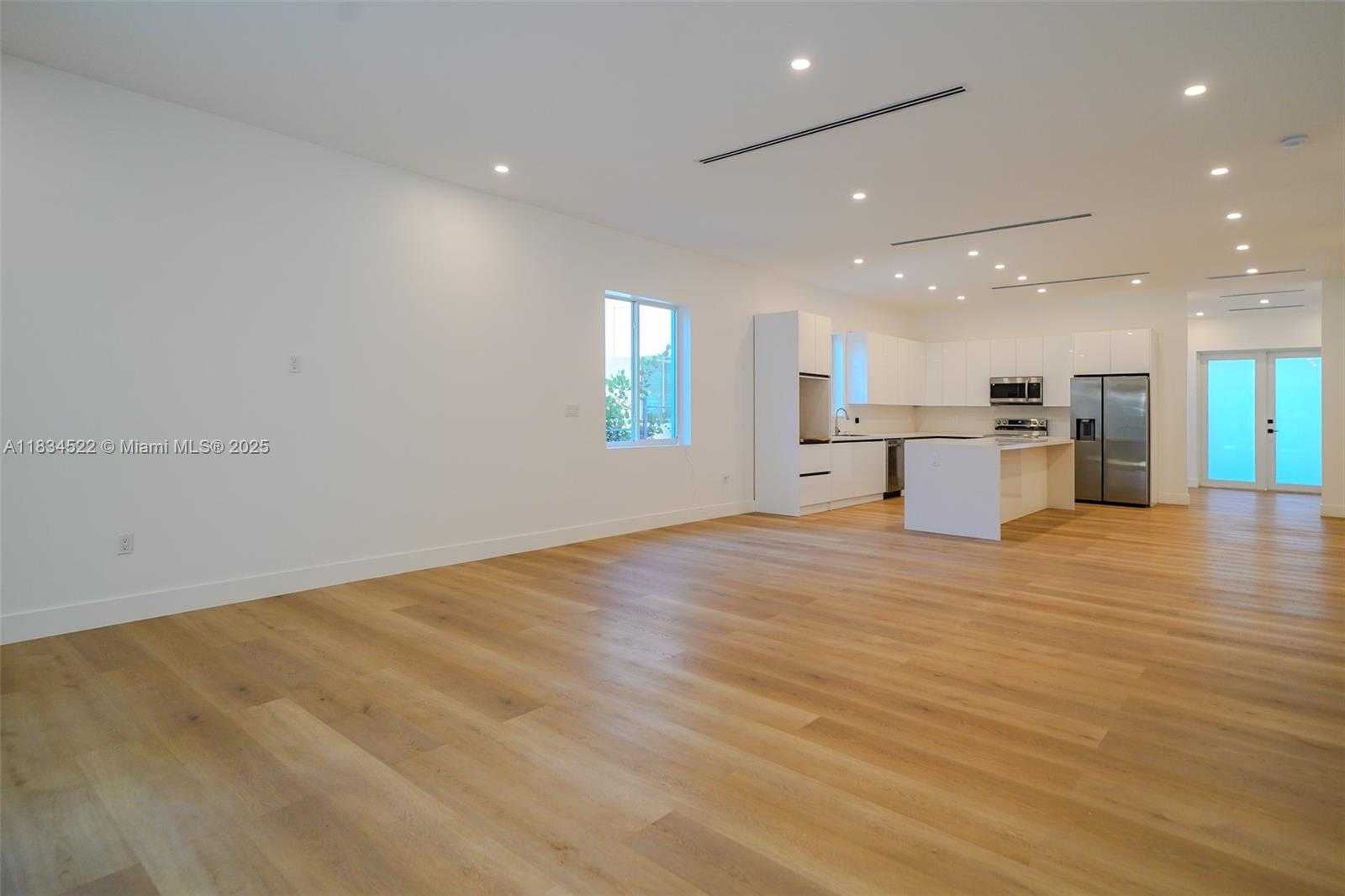 Small Image of 112 NORTH WEST 24TH CT, Miami Number 14