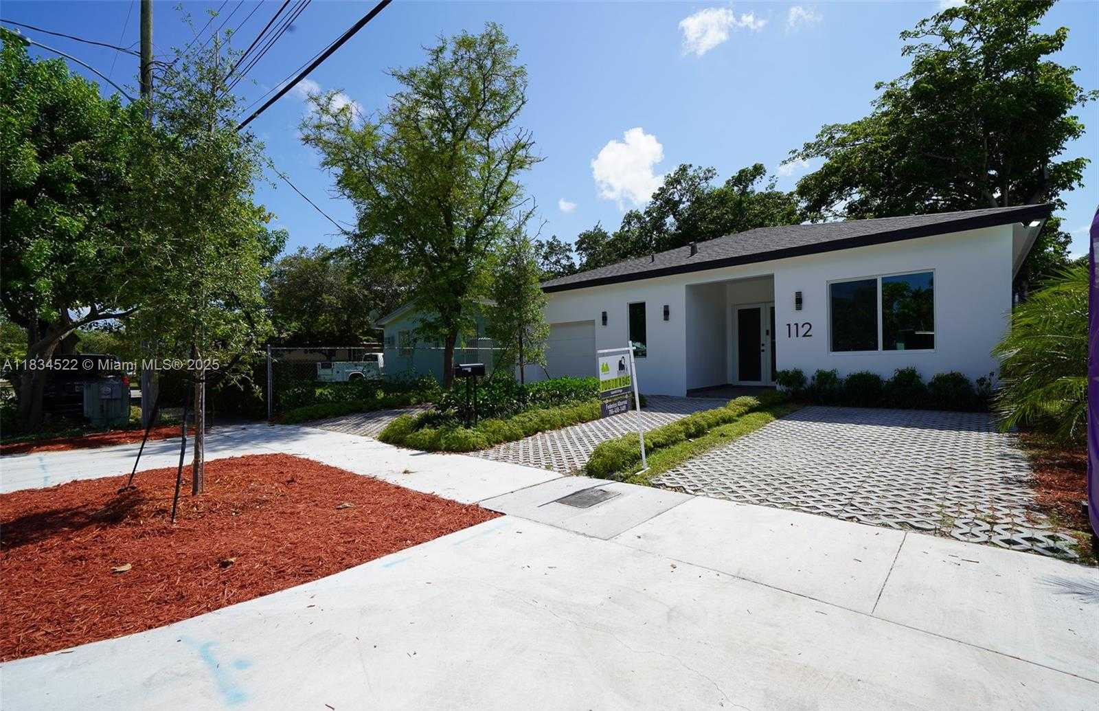 Small Image of 112 NORTH WEST 24TH CT, Miami Number 2