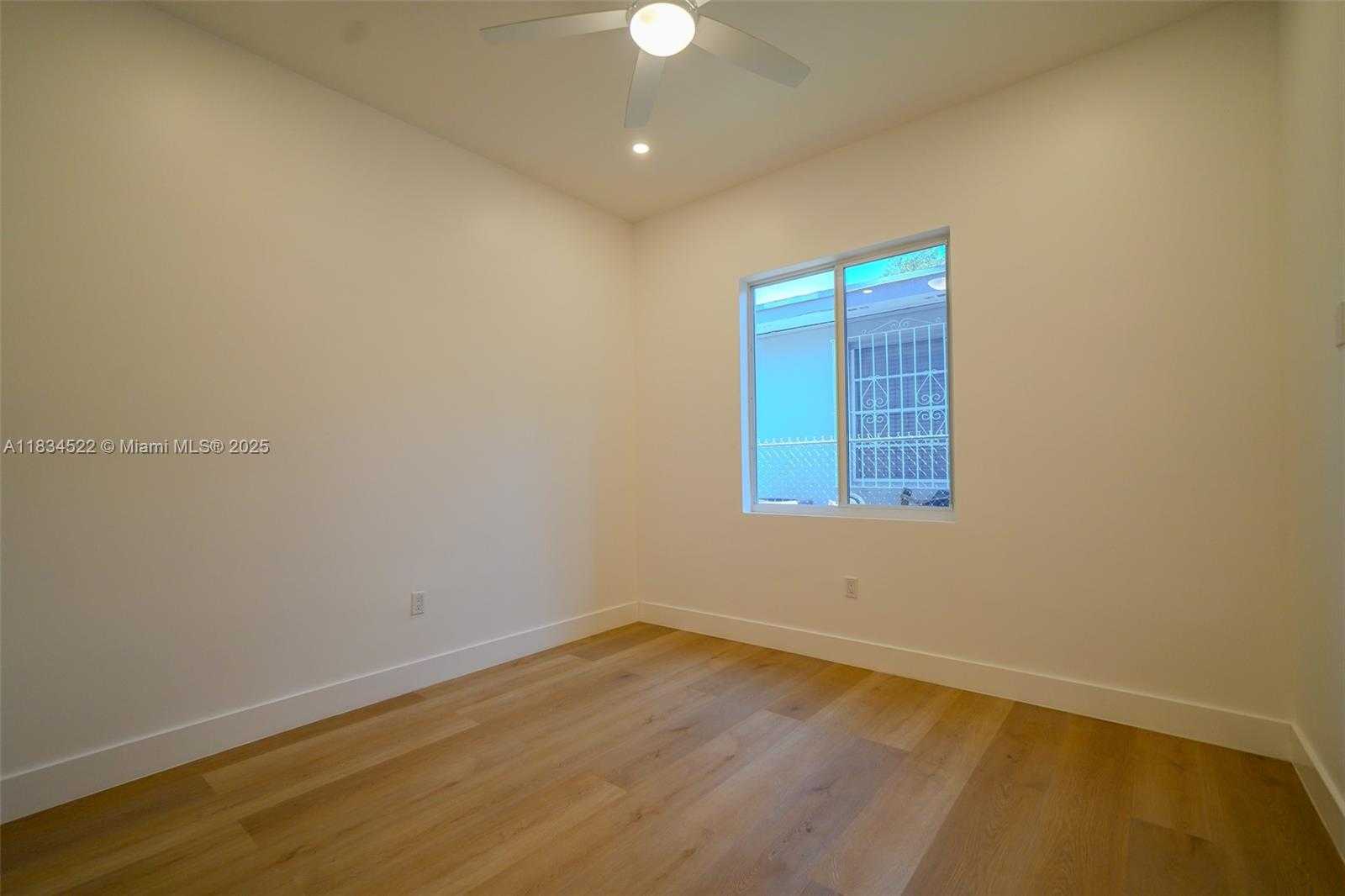Small Image of 112 NORTH WEST 24TH CT, Miami Number 23