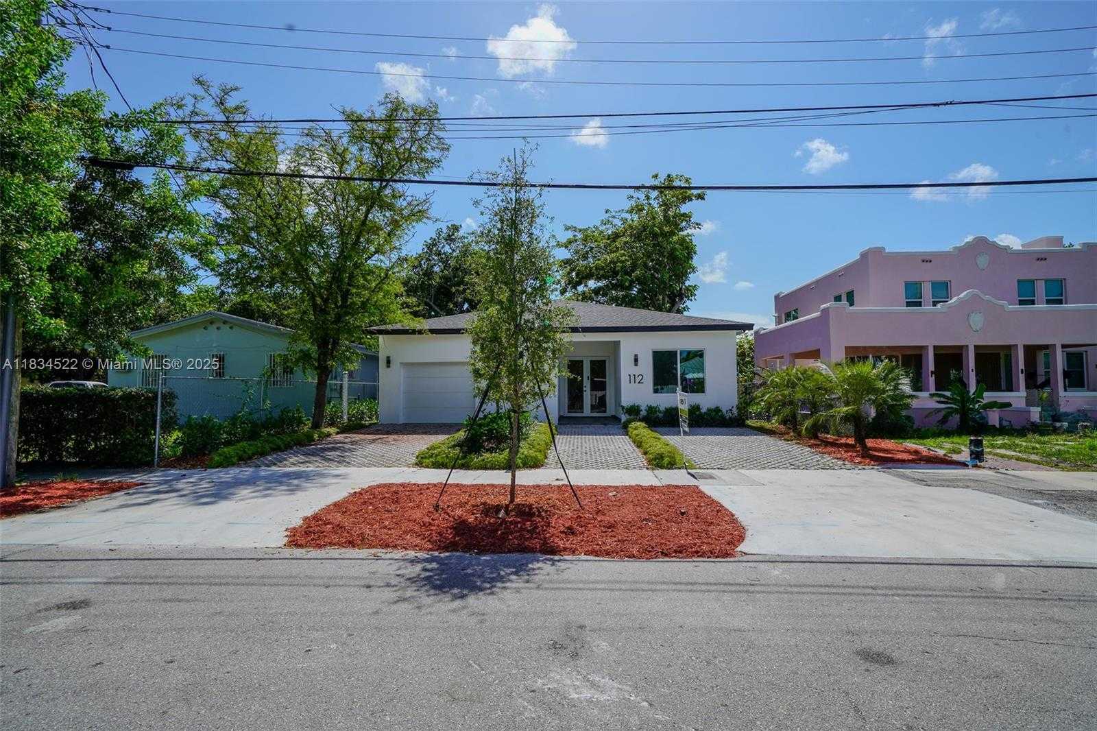 Small Image of 112 NORTH WEST 24TH CT, Miami Number 3