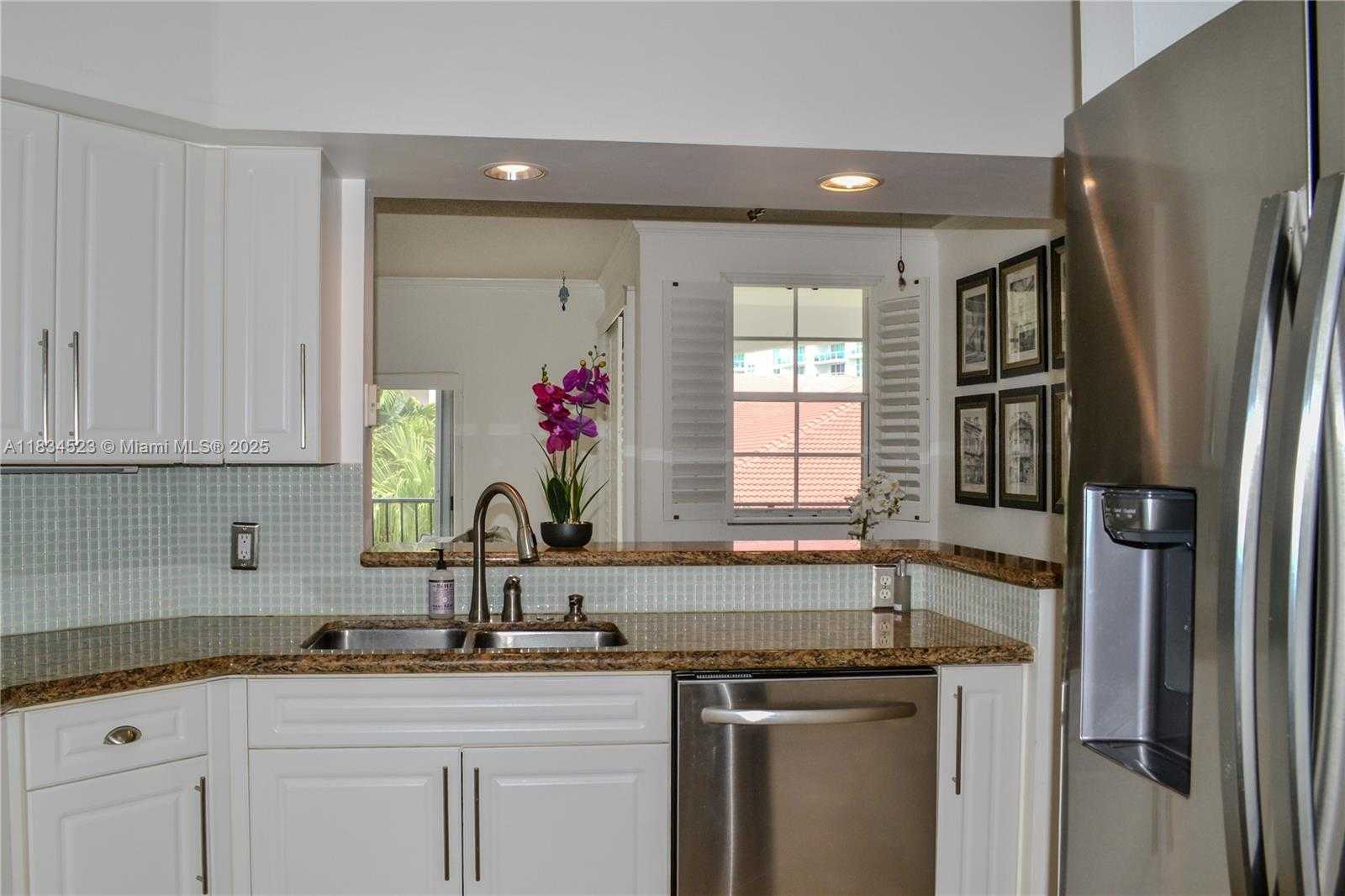 Small Image of 3255 NORTH EAST 184TH ST #12416, Aventura Number 34