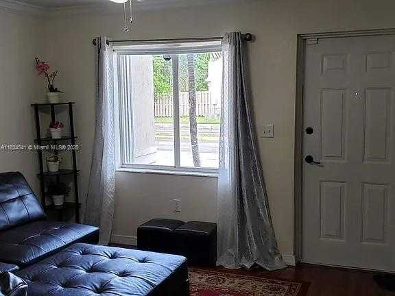 Small Image of 10901 NORTH WEST 88TH TER #804, Doral Number 4