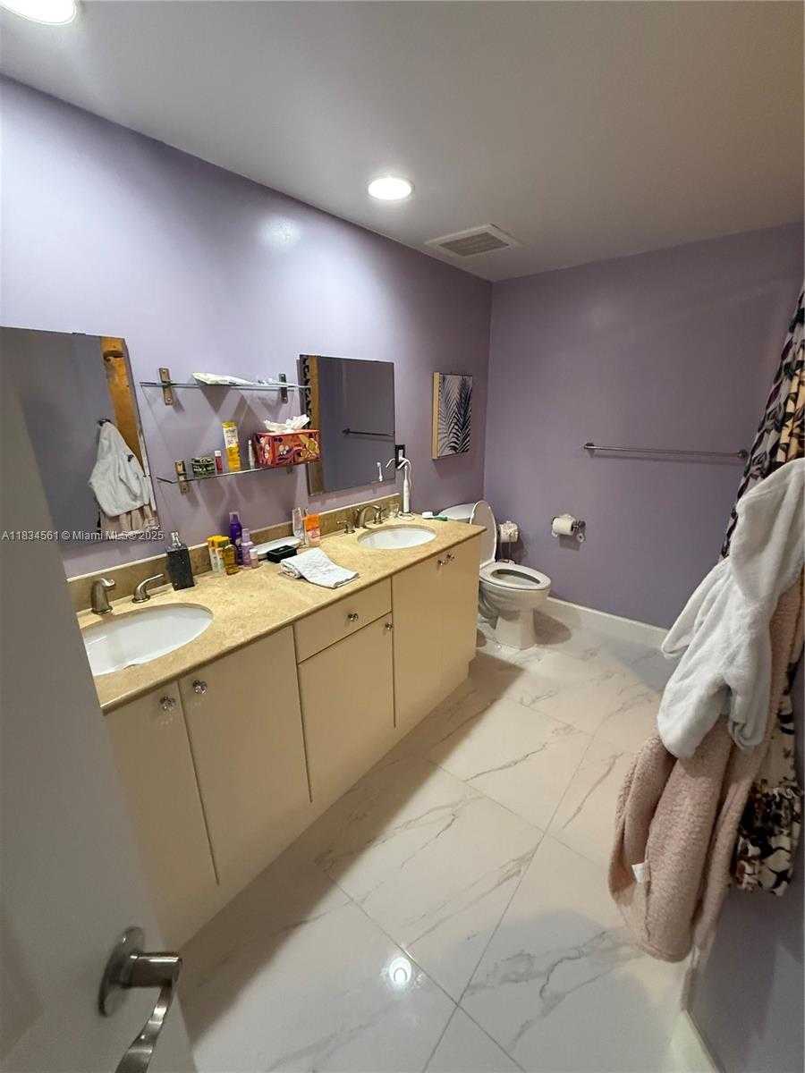 Small Image of 1745 EAST HALLANDALE BEACH BLVD #304W, Hallandale Beach Number 13