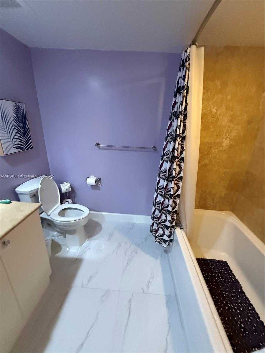 Small Image of 1745 EAST HALLANDALE BEACH BLVD #304W, Hallandale Beach Number 14