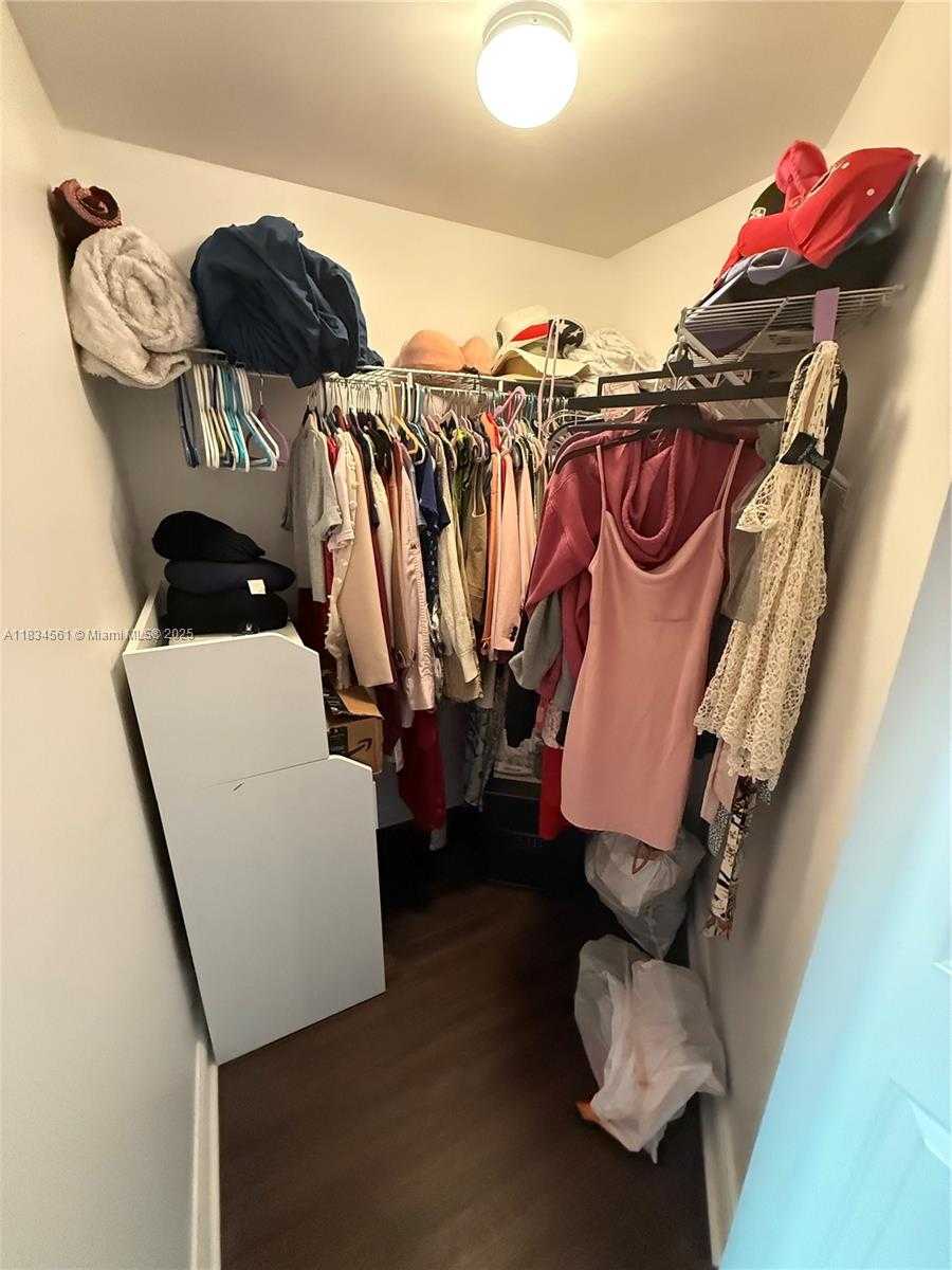 Small Image of 1745 EAST HALLANDALE BEACH BLVD #304W, Hallandale Beach Number 17