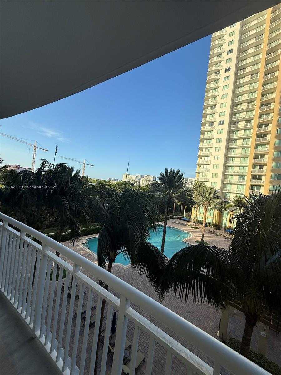 Small Image of 1745 EAST HALLANDALE BEACH BLVD #304W, Hallandale Beach Number 21