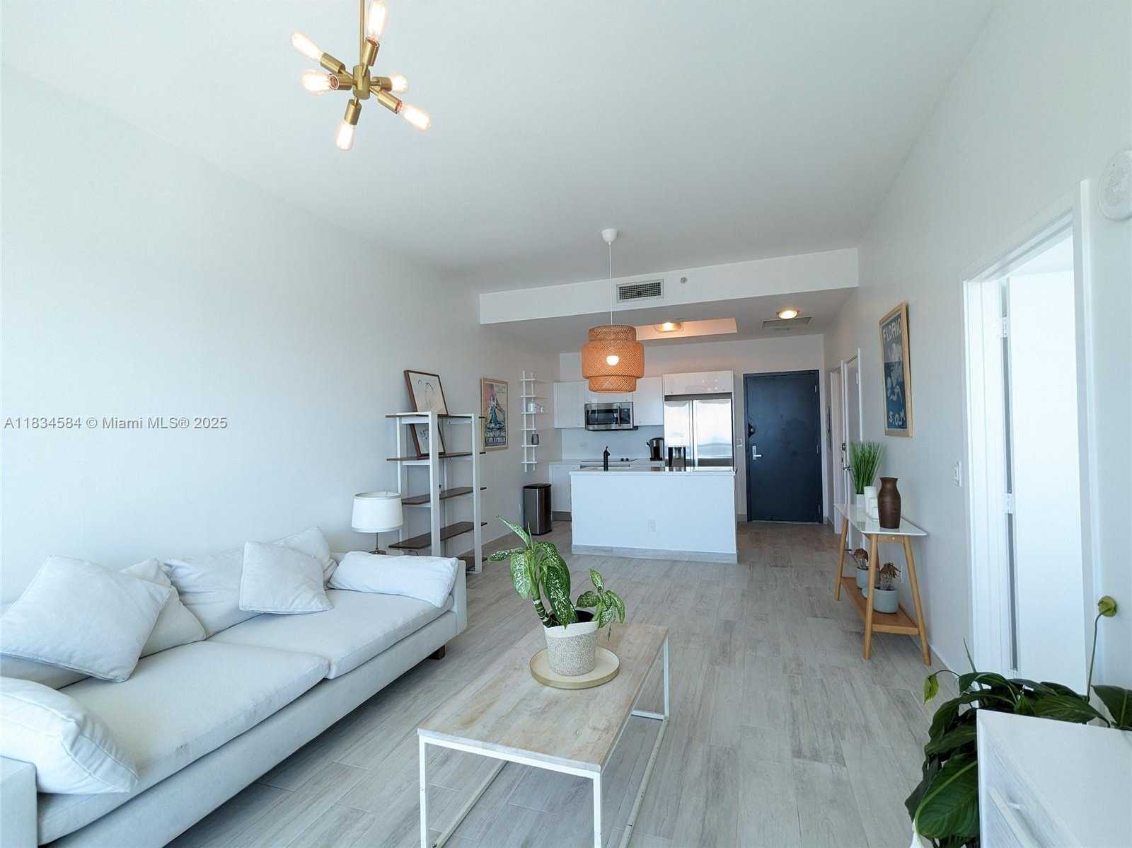 Small Image of 888 BISCAYNE BLVD #4702, Miami Number 12