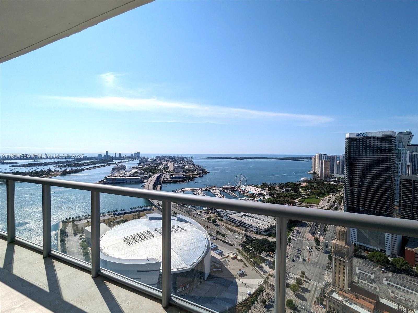 Small Image of 888 BISCAYNE BLVD #4702, Miami Number 15