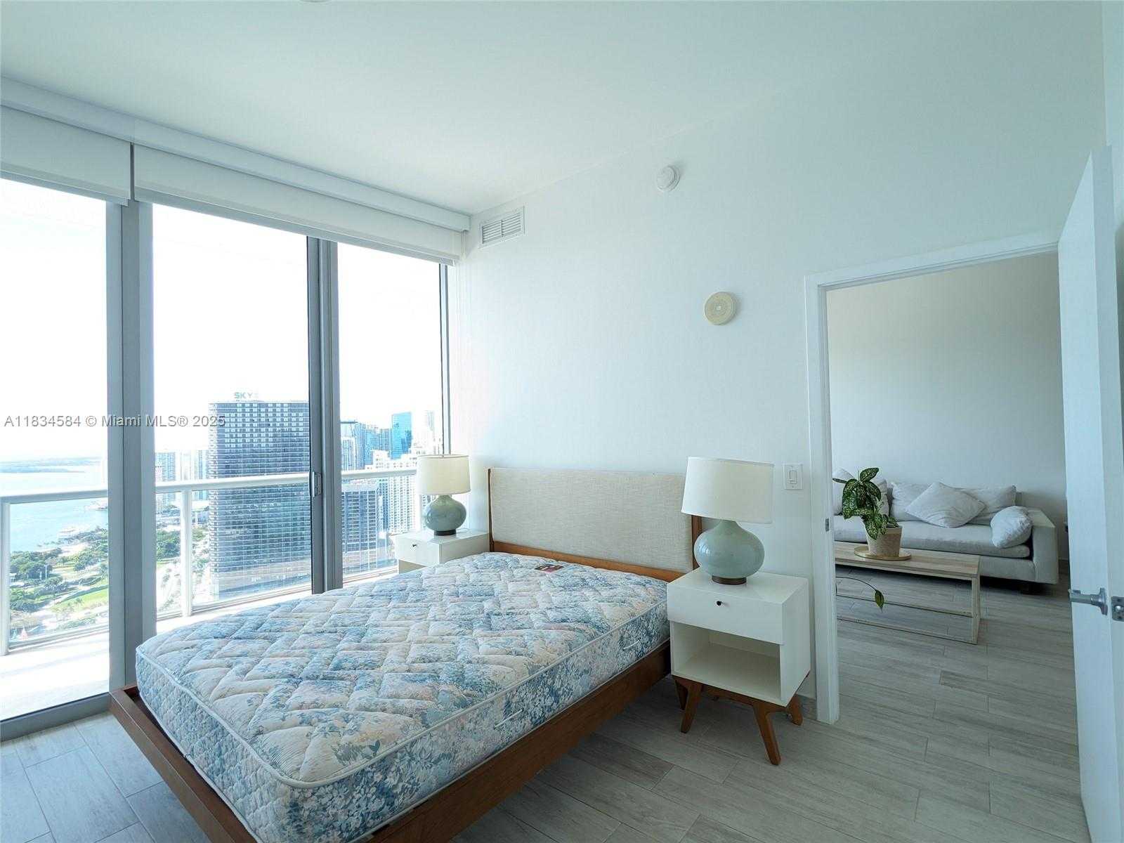 Small Image of 888 BISCAYNE BLVD #4702, Miami Number 24