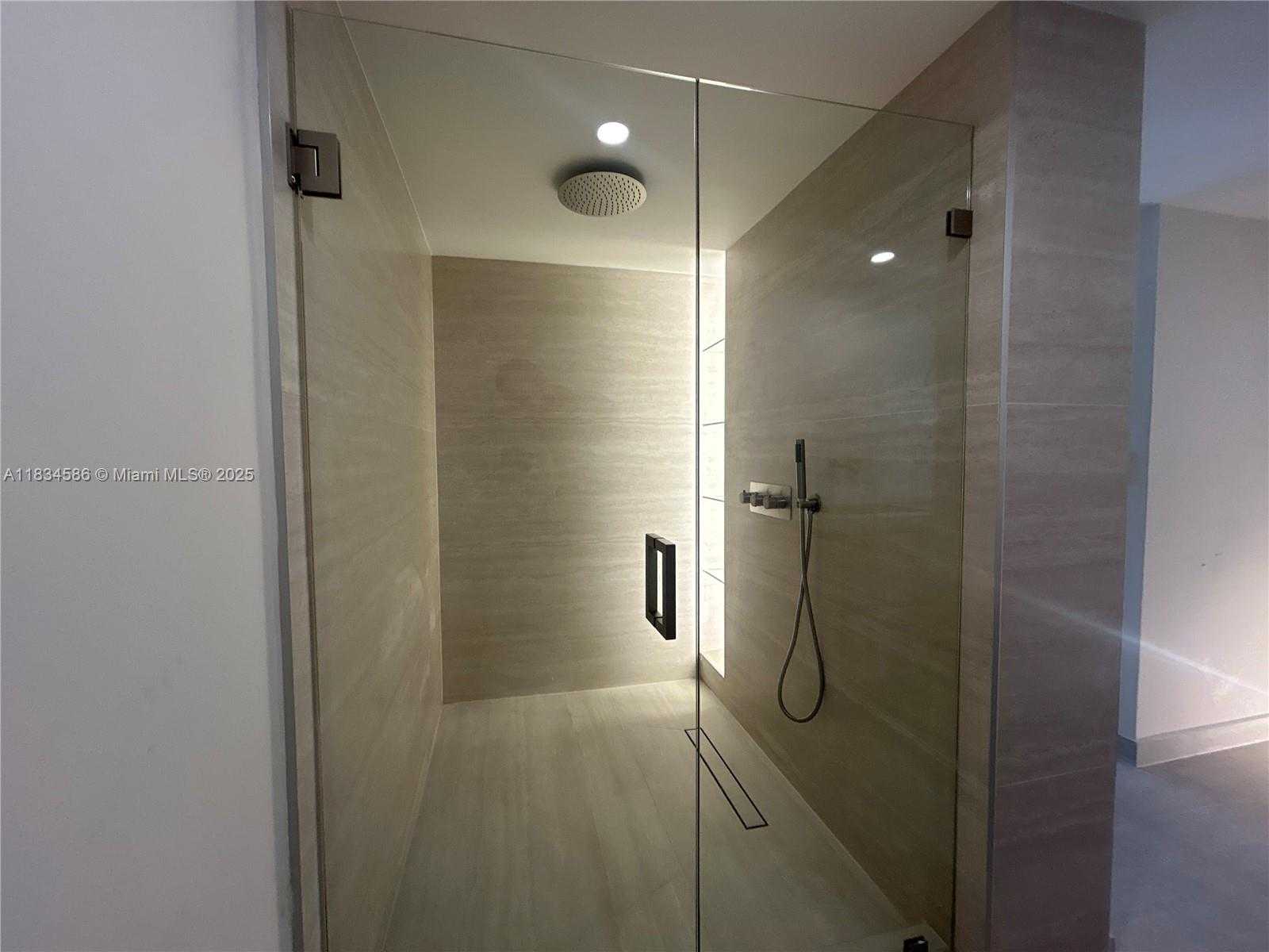 Small Image of 1717 NORTH BAYSHORE DR #A-2539, Miami Number 9