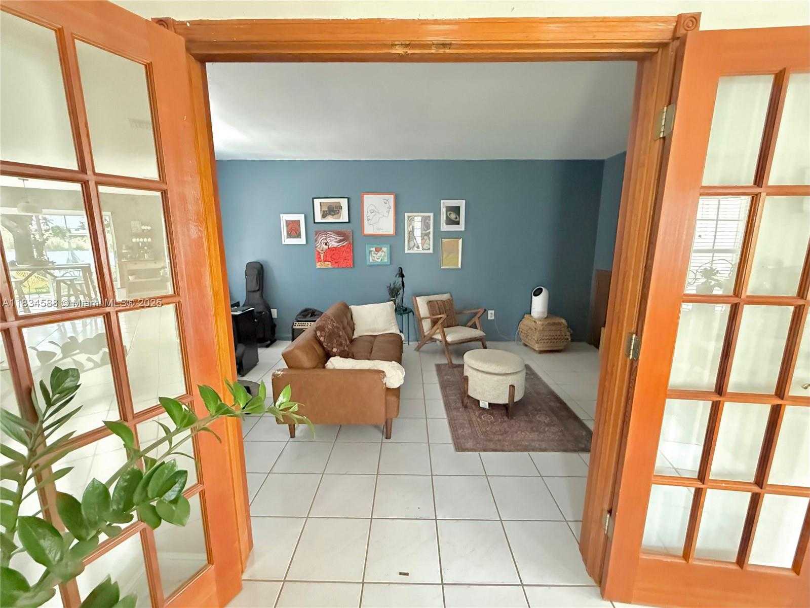 Small Image of 16262 SOUTH WEST 139TH CT #16262, Miami Number 10