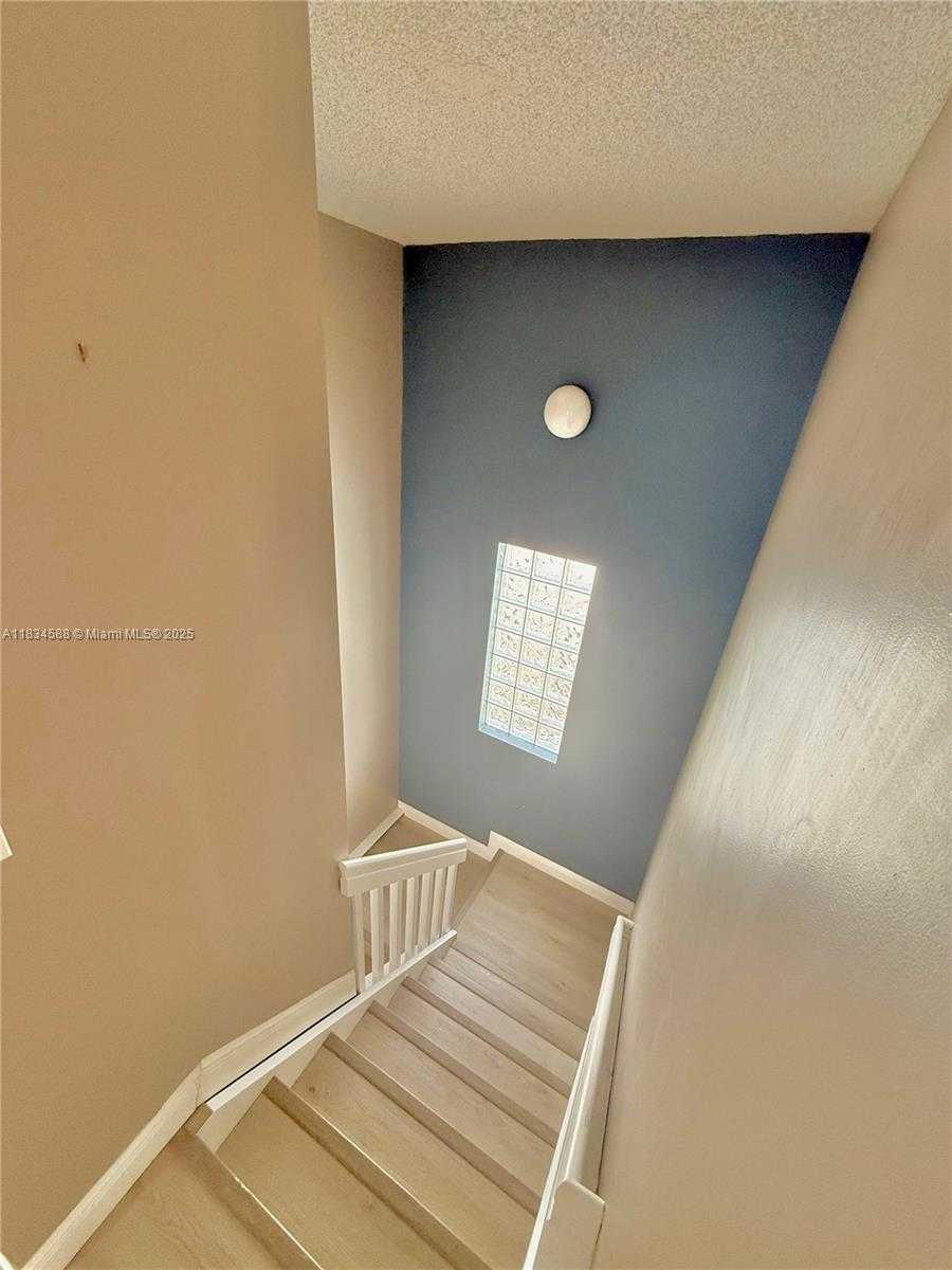 Small Image of 16262 SOUTH WEST 139TH CT #16262, Miami Number 16