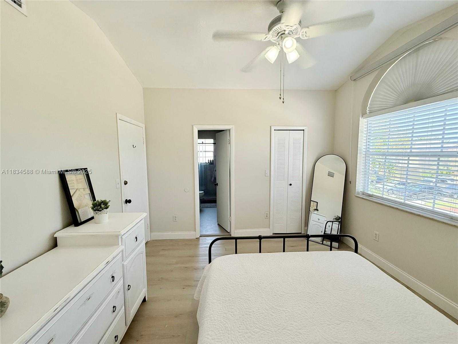 Small Image of 16262 SOUTH WEST 139TH CT #16262, Miami Number 19