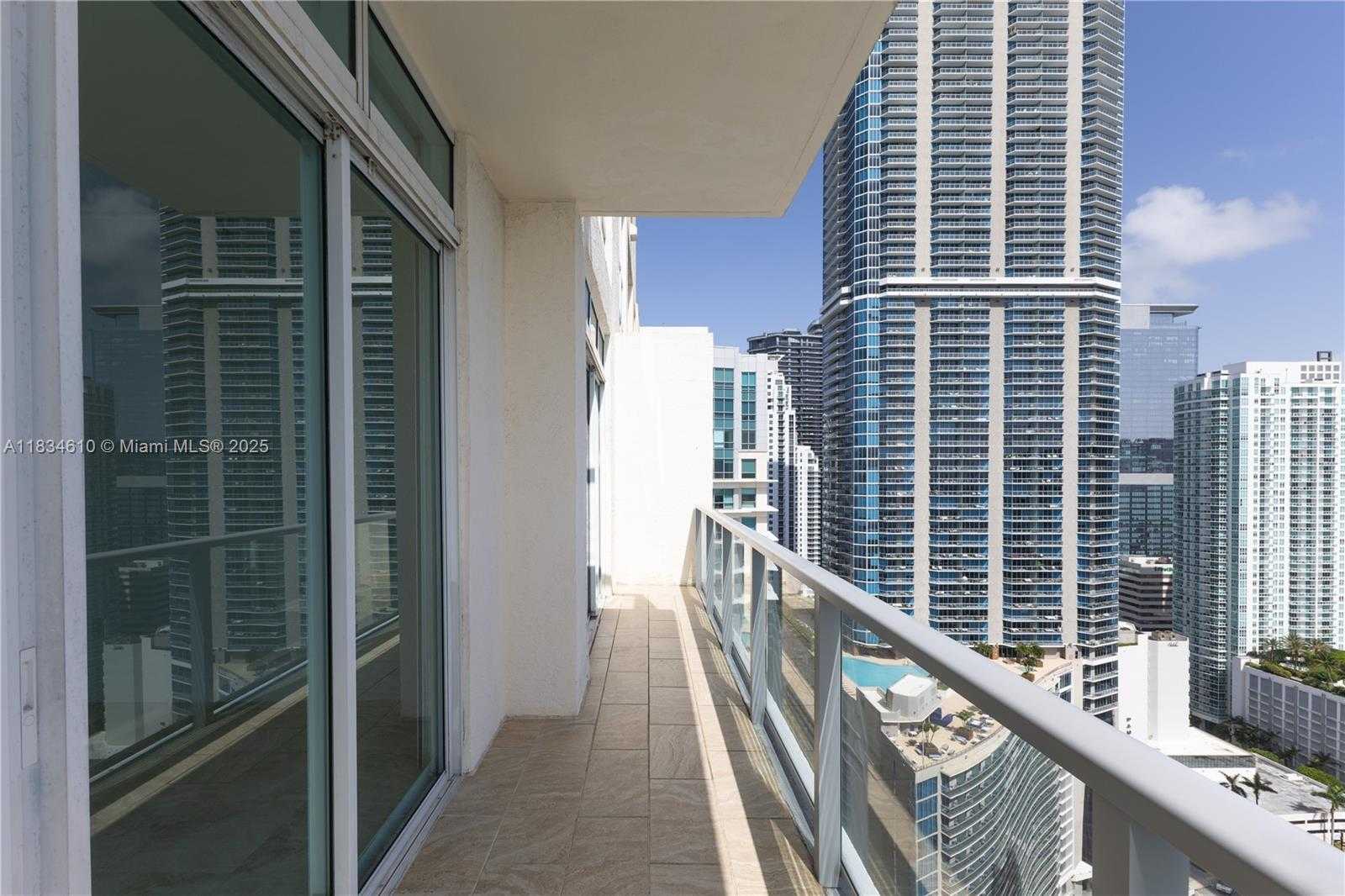 Small Image of 1155 BRICKELL BAY DR #PH 208, Miami Number 18
