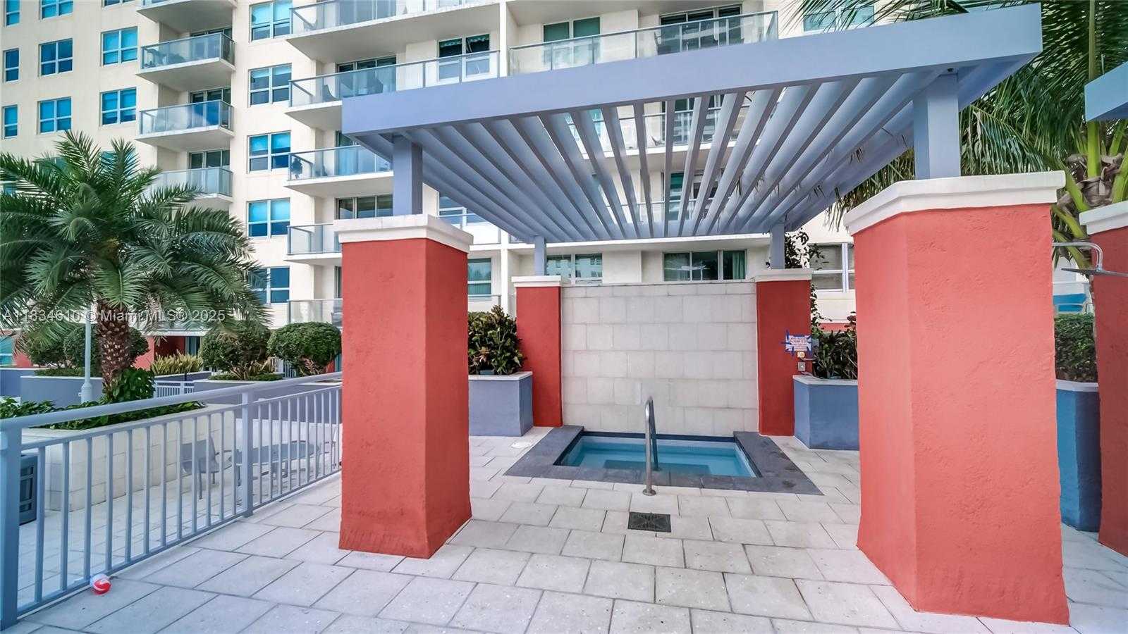 Small Image of 1155 BRICKELL BAY DR #PH 208, Miami Number 37