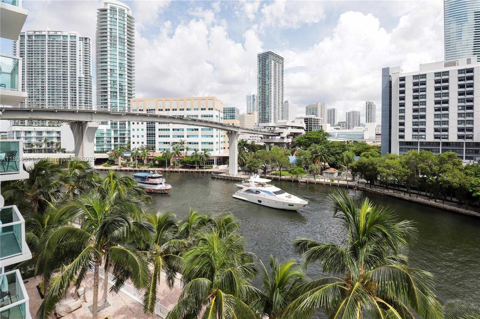 Small Image of 41 SOUTH EAST 5TH ST #2104, Miami Number 20