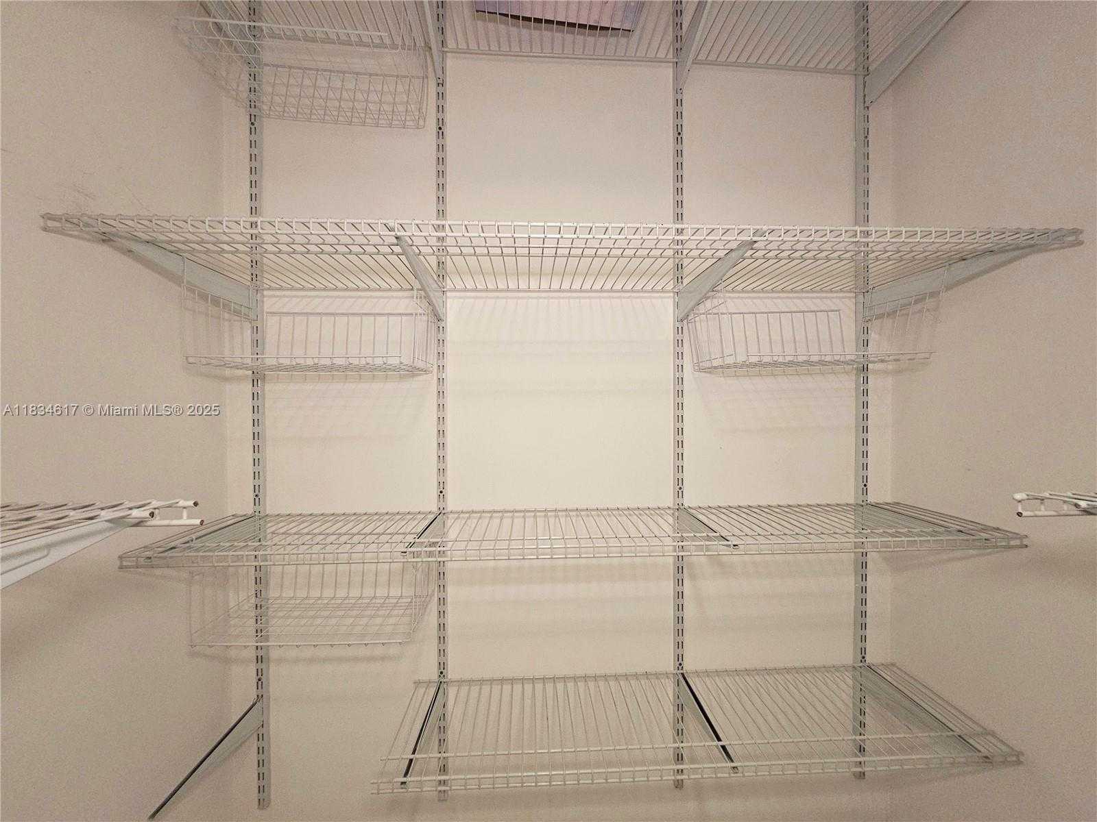 Small Image of 2899 COLLINS AVE #534, Miami Beach Number 11