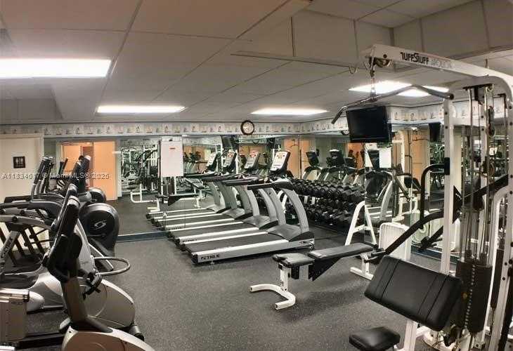 Small Image of 2899 COLLINS AVE #534, Miami Beach Number 15