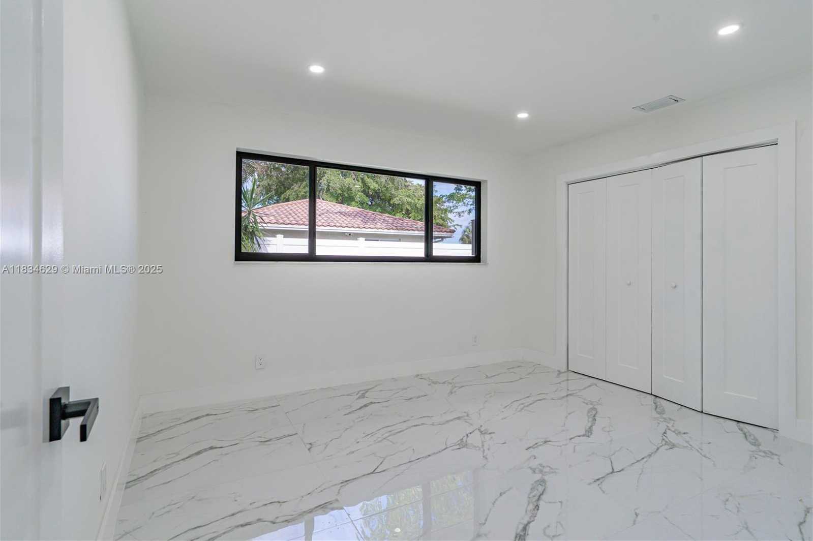 Small Image of 6141 SOUTH WEST 9TH ST, Plantation Number 11