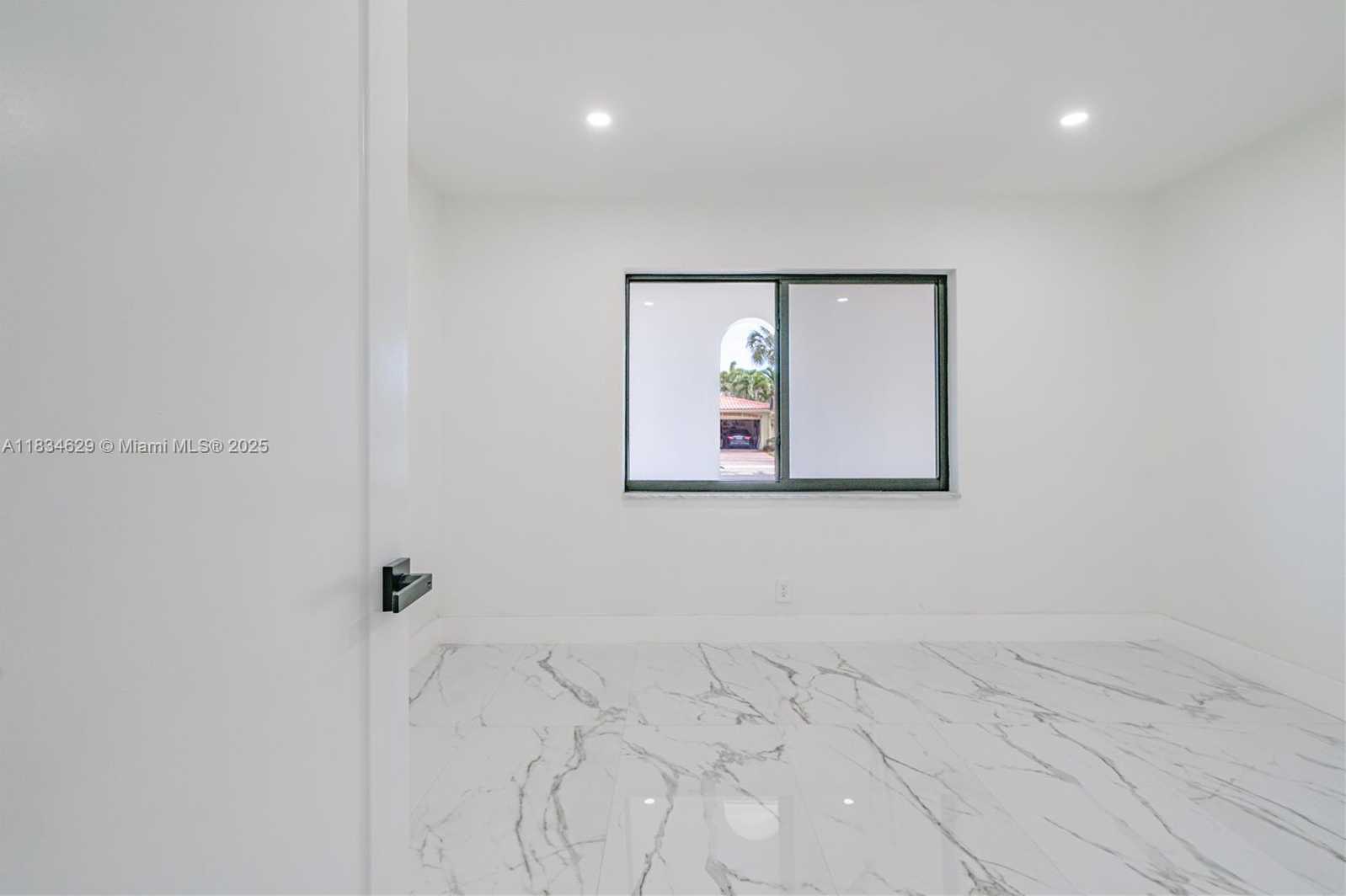 Small Image of 6141 SOUTH WEST 9TH ST, Plantation Number 14