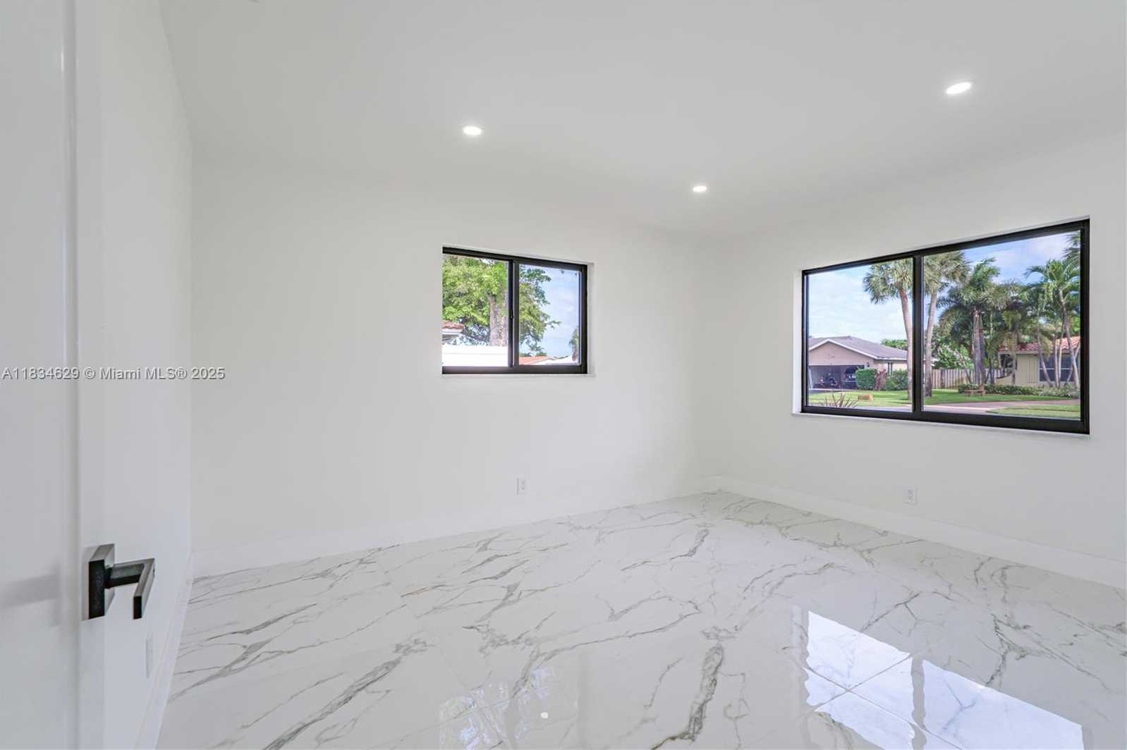 Small Image of 6141 SOUTH WEST 9TH ST, Plantation Number 17