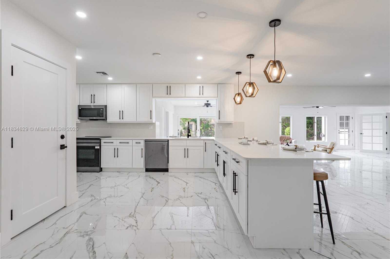Small Image of 6141 SOUTH WEST 9TH ST, Plantation Number 7