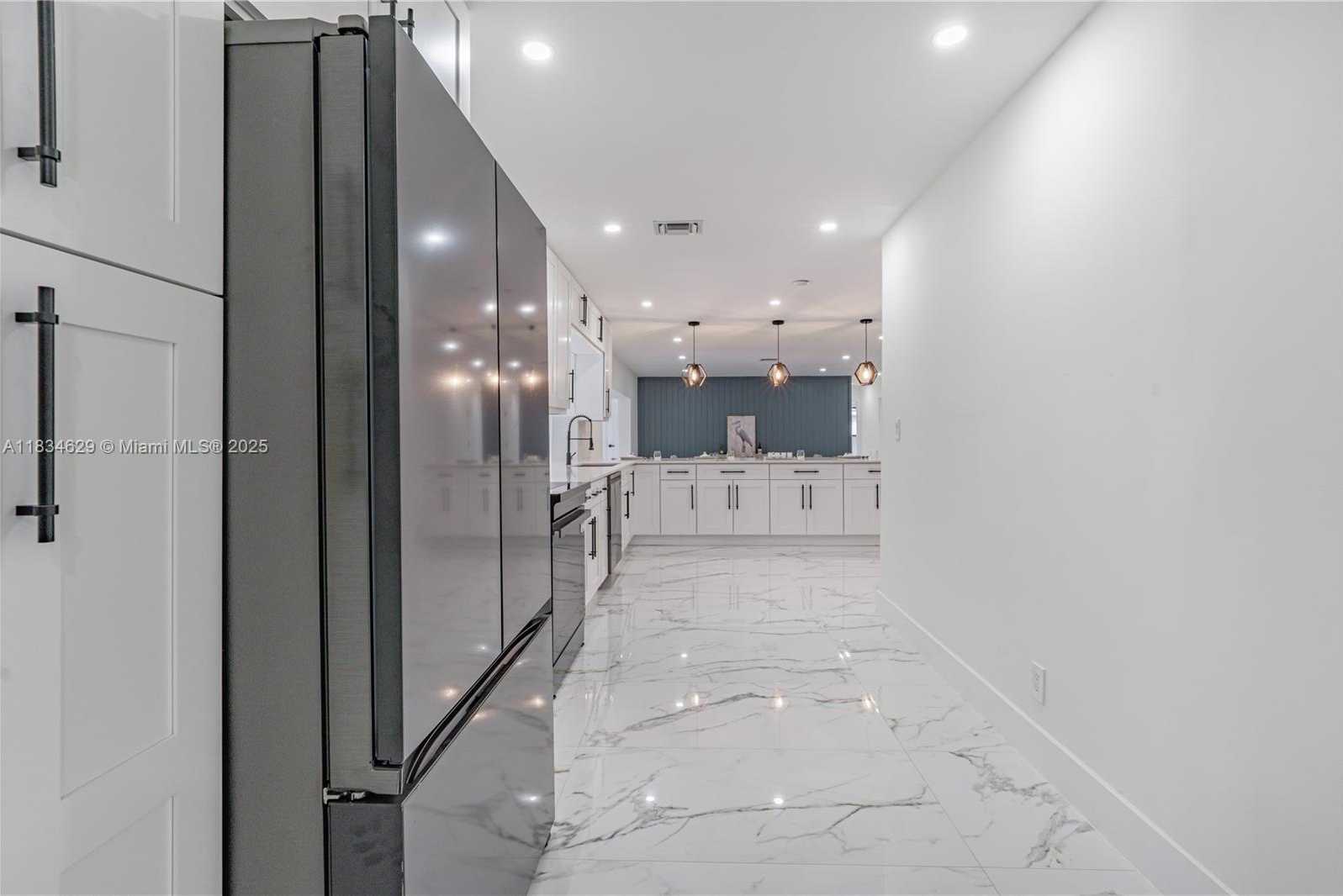 Small Image of 6141 SOUTH WEST 9TH ST, Plantation Number 8