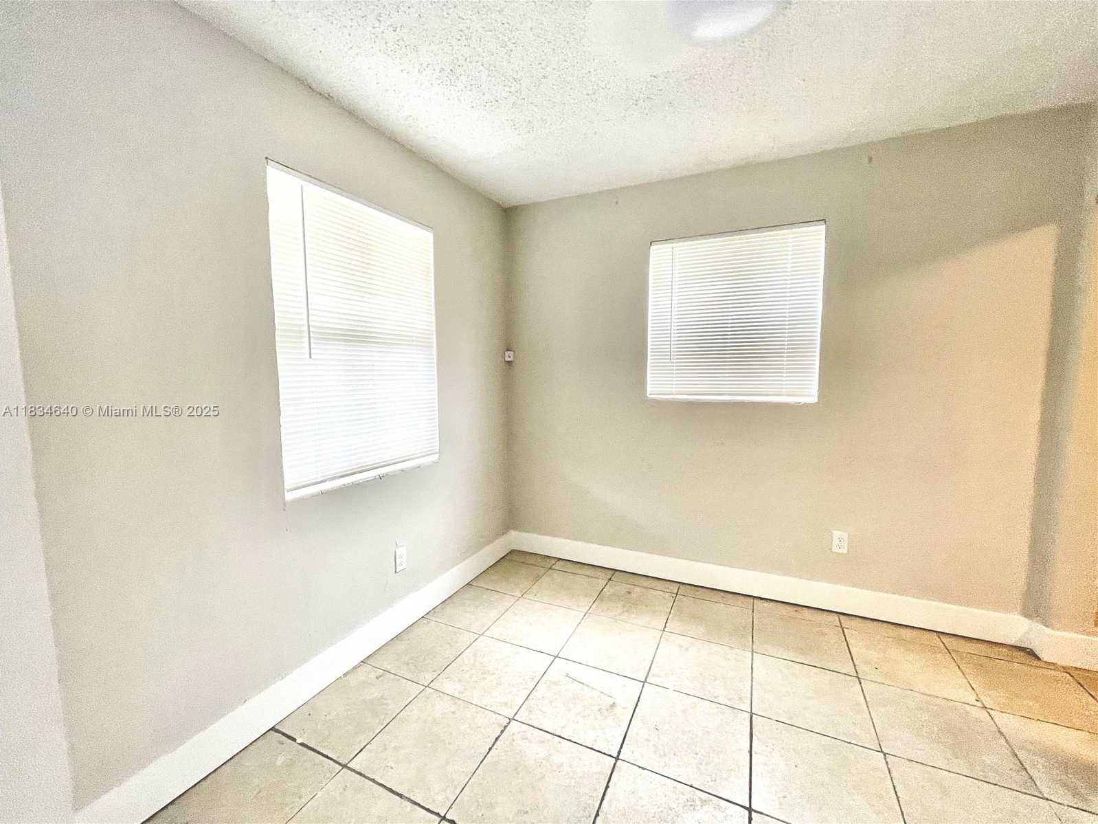 Small Image of 2665 NORTH WEST 20TH ST, Fort Lauderdale Number 5