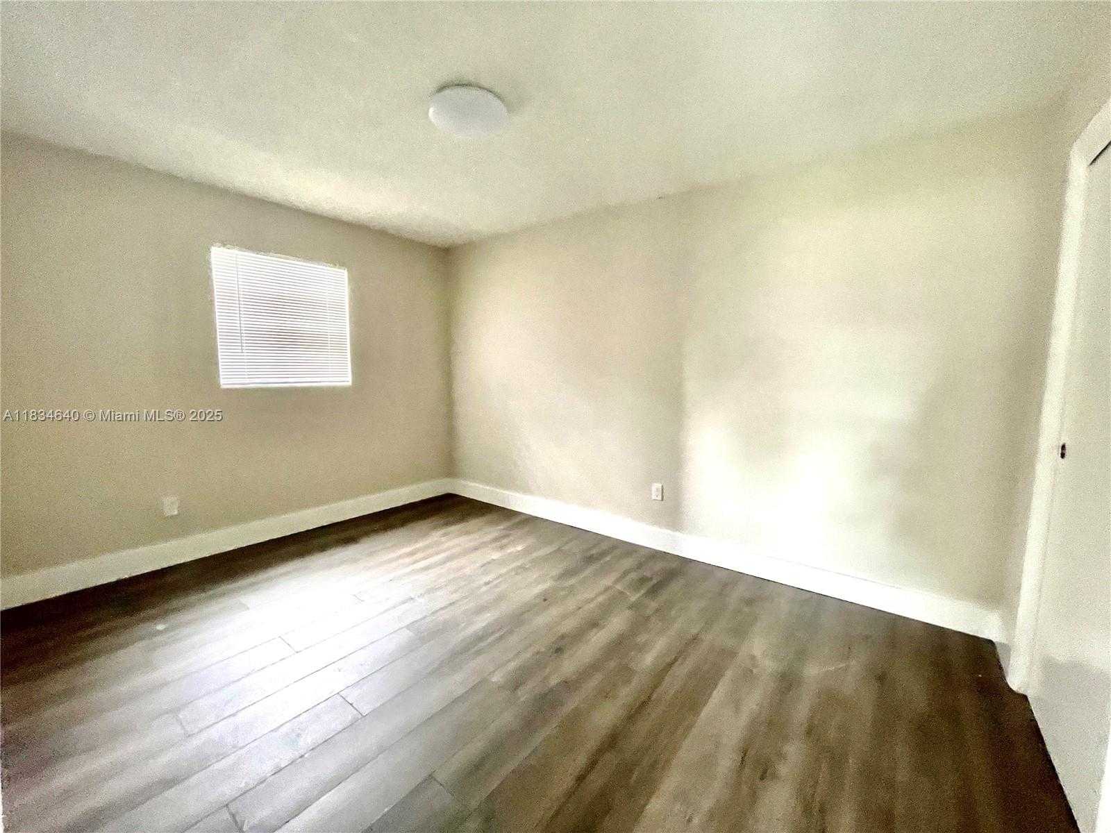 Small Image of 2665 NORTH WEST 20TH ST, Fort Lauderdale Number 7