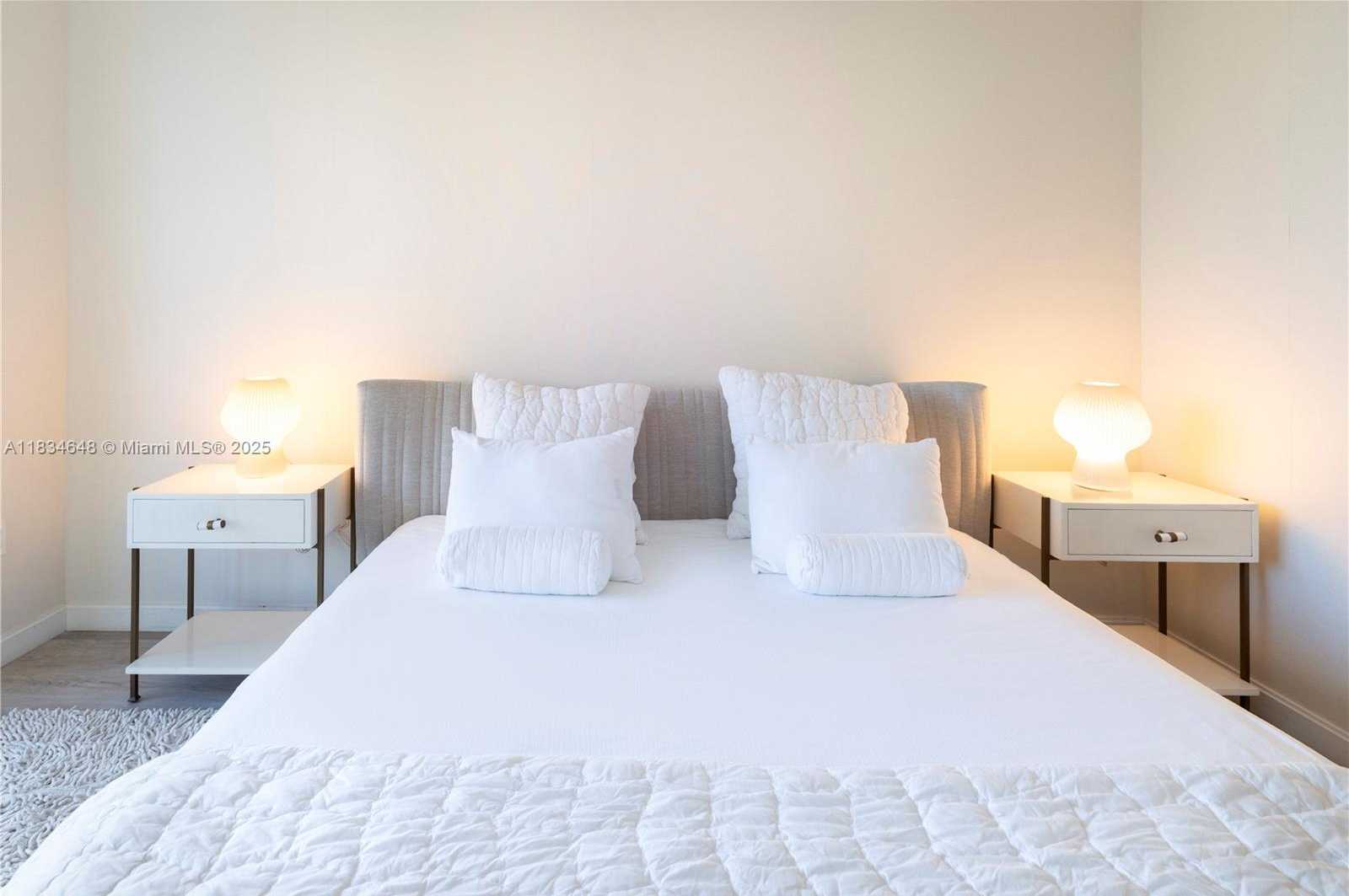 Small Image of 55 SOUTH WEST 9TH ST #3404, Miami Number 12
