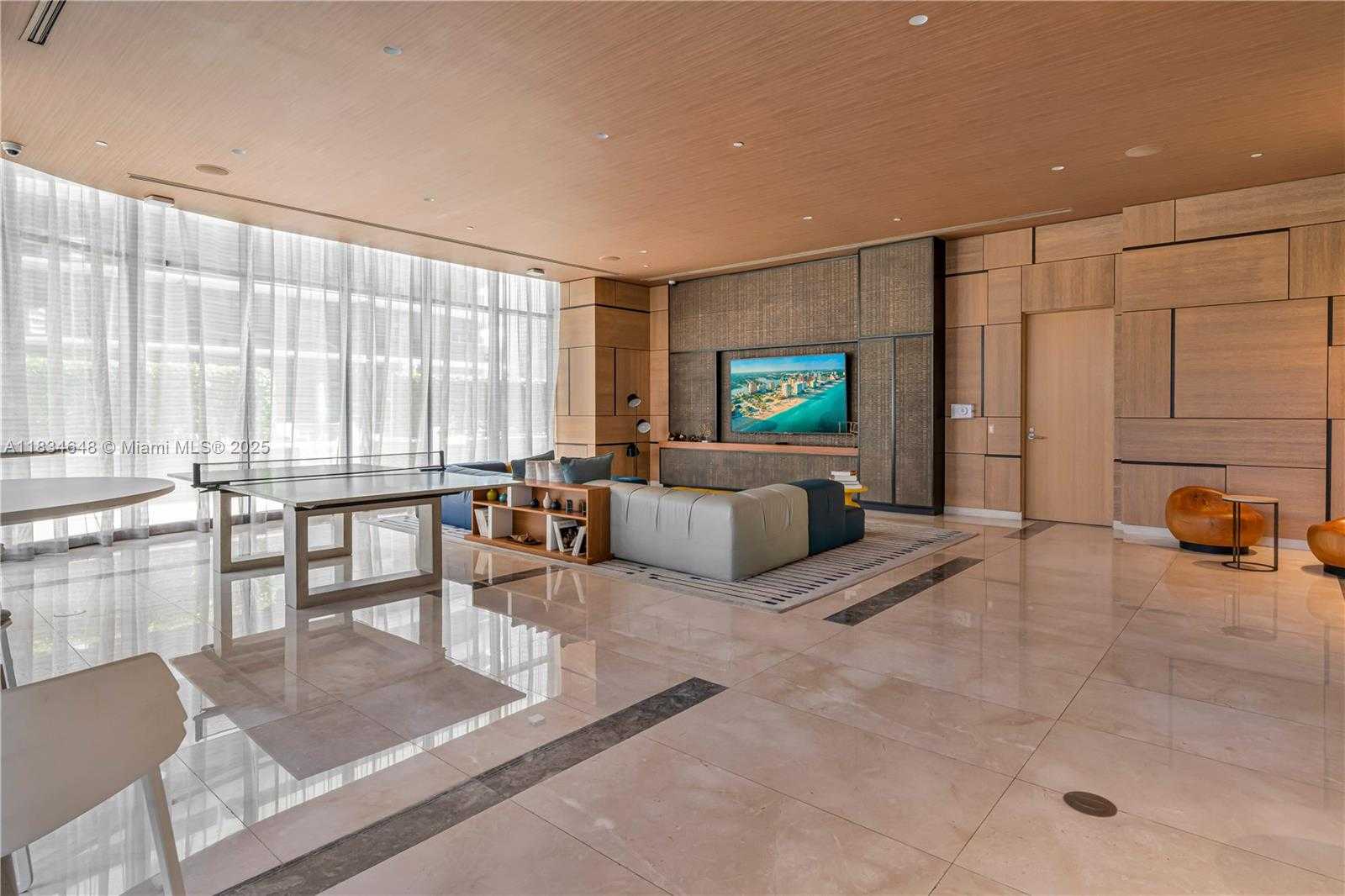 Small Image of 55 SOUTH WEST 9TH ST #3404, Miami Number 22