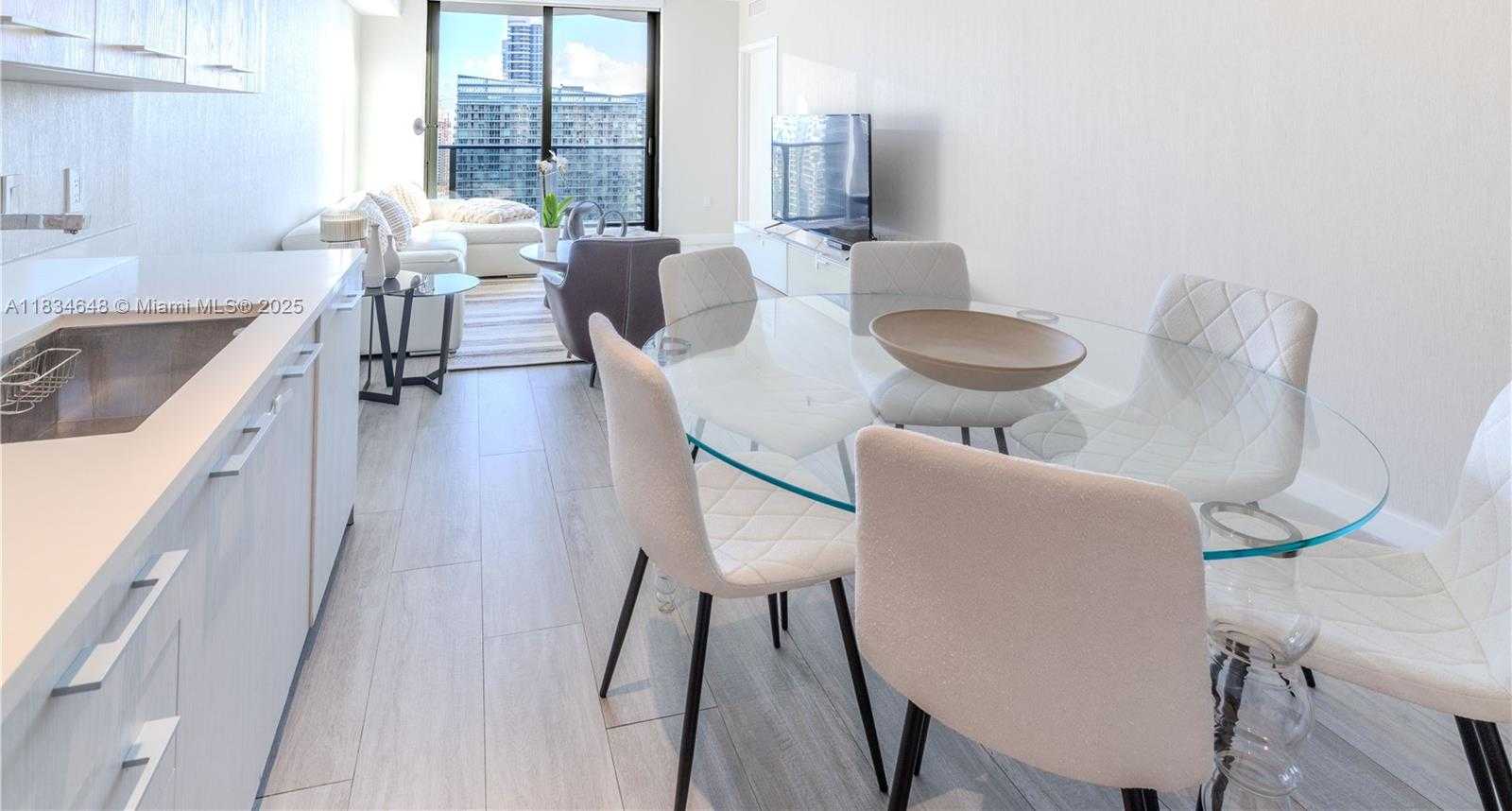 Small Image of 55 SOUTH WEST 9TH ST #3404, Miami Number 4