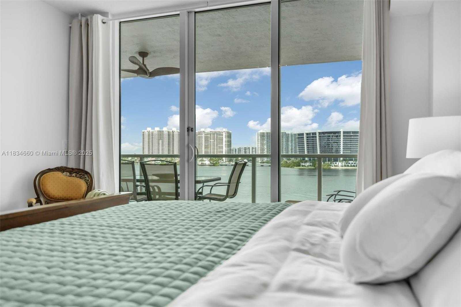 Small Image of 18100 NORTH BAY RD #709, Sunny Isles Beach Number 14
