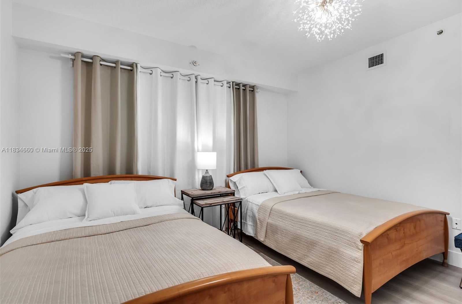 Small Image of 18100 NORTH BAY RD #709, Sunny Isles Beach Number 19