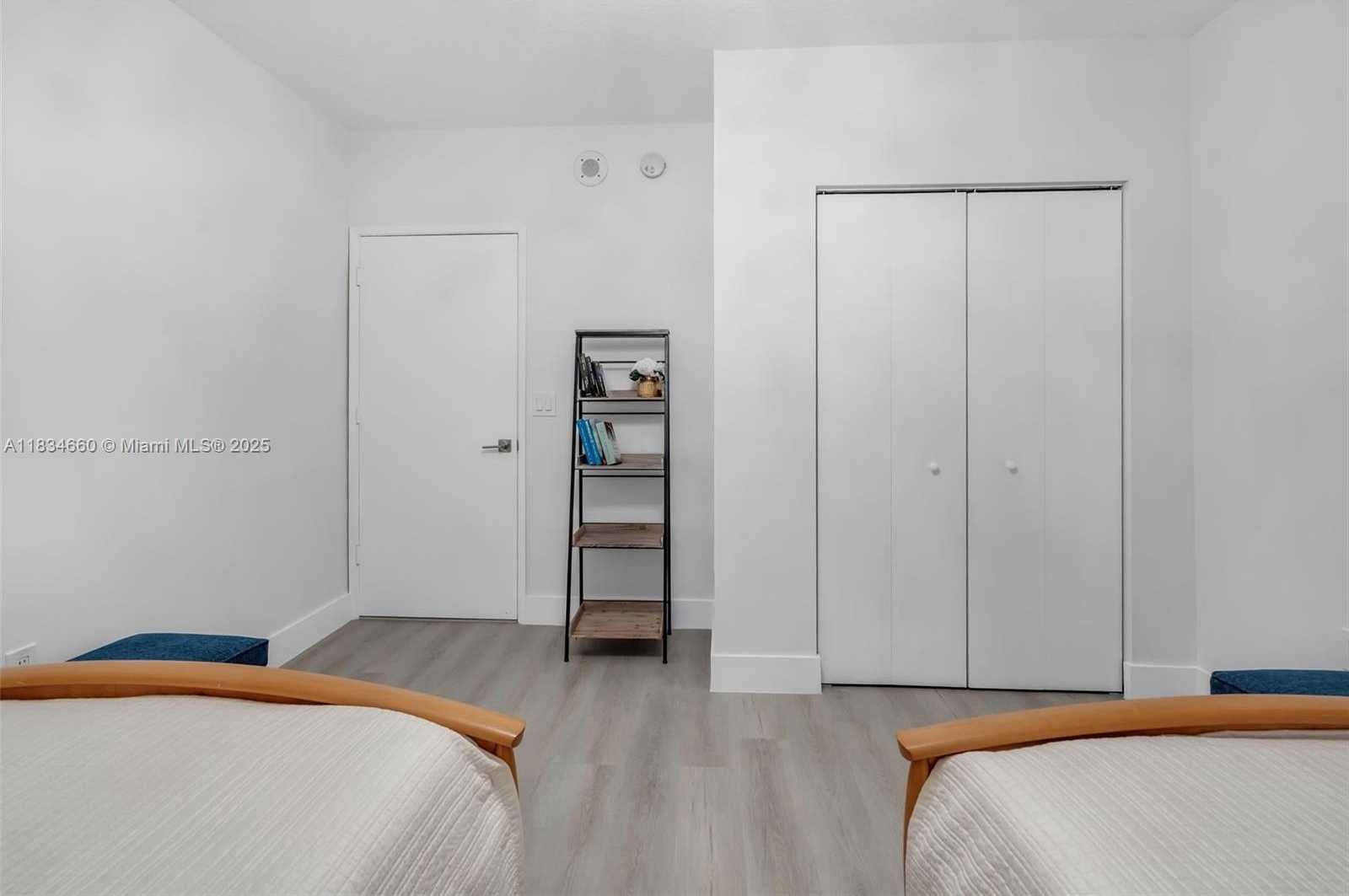 Small Image of 18100 NORTH BAY RD #709, Sunny Isles Beach Number 20