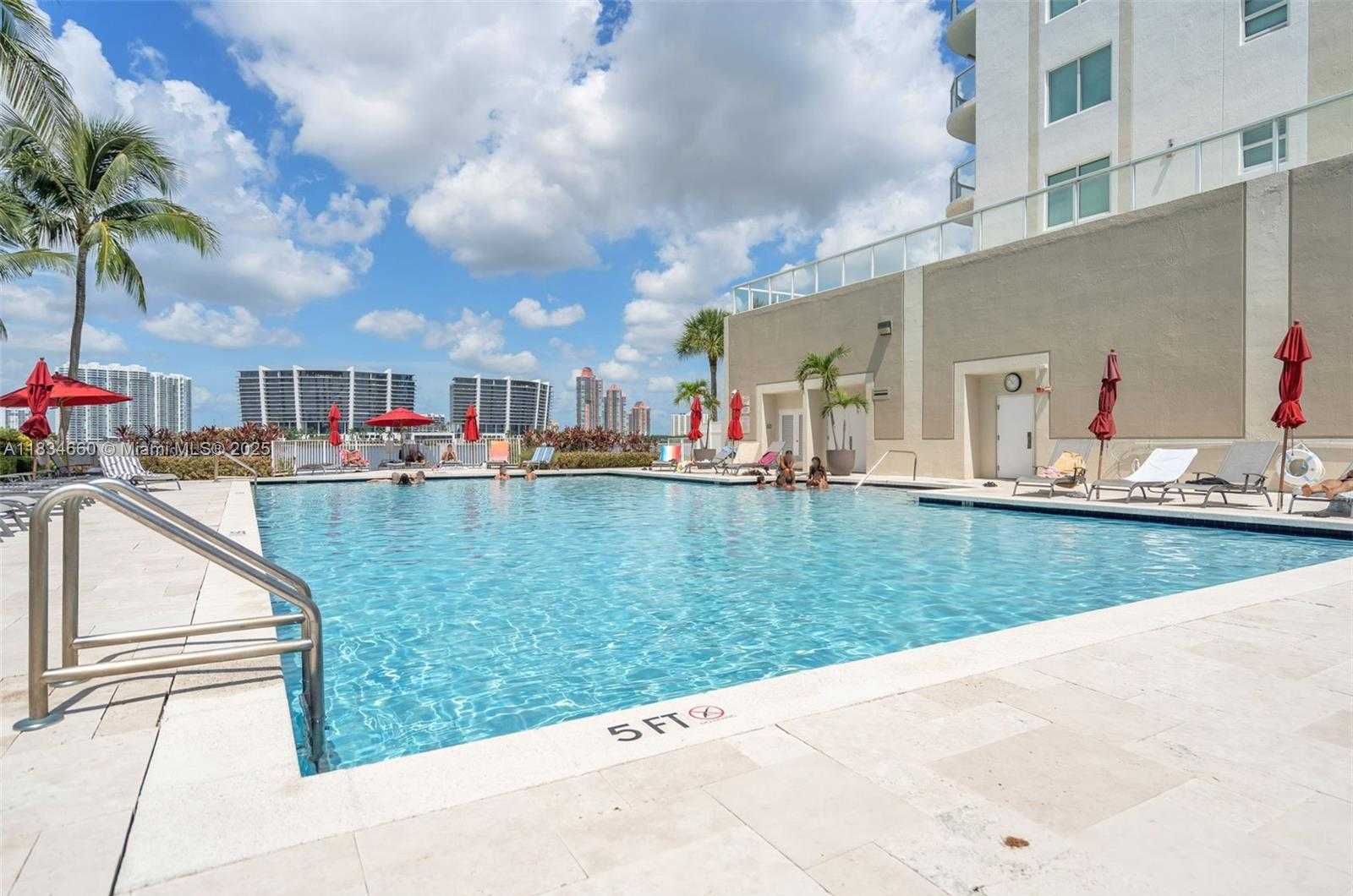 Small Image of 18100 NORTH BAY RD #709, Sunny Isles Beach Number 32