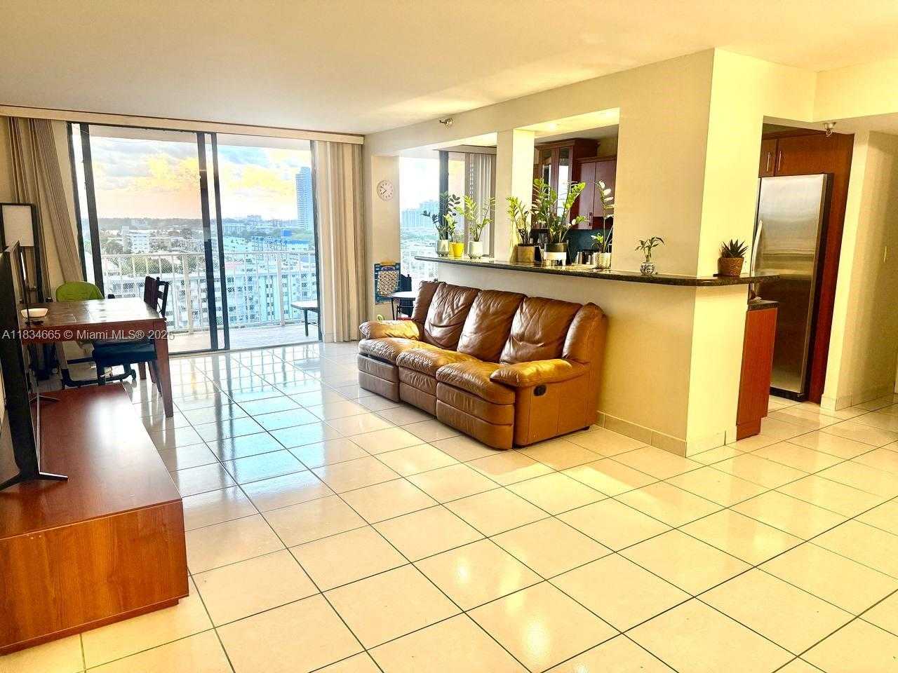 Small Image of 290 174TH ST #1208, Sunny Isles Beach Number 3