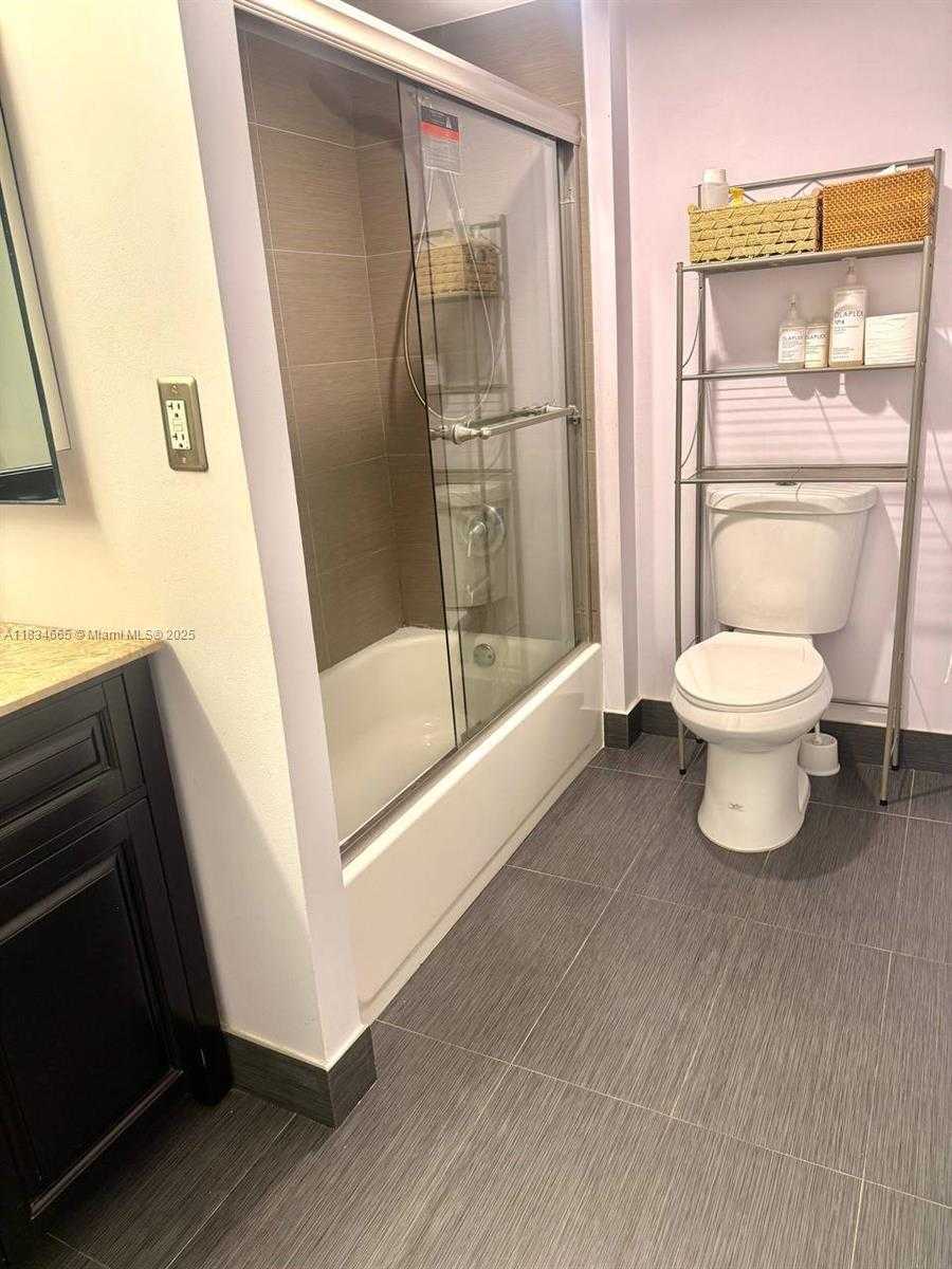Small Image of 290 174TH ST #1208, Sunny Isles Beach Number 5