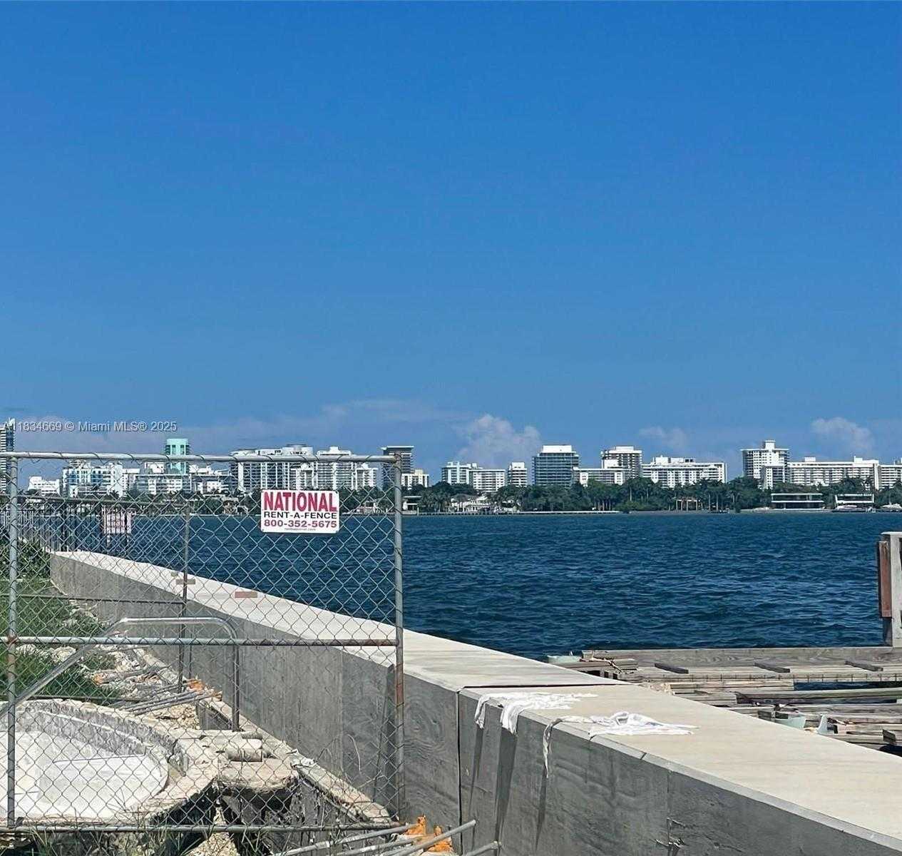 Small Image of 1880 SOUTH TREASURE DR #2C, North Bay Village Number 20